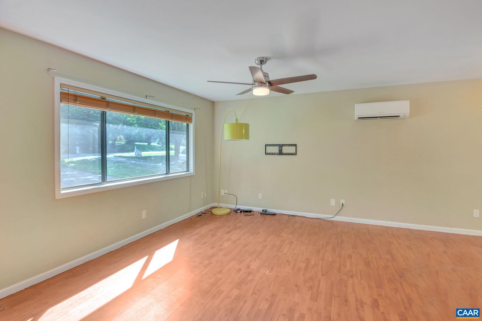 1433 ORCHARD DR