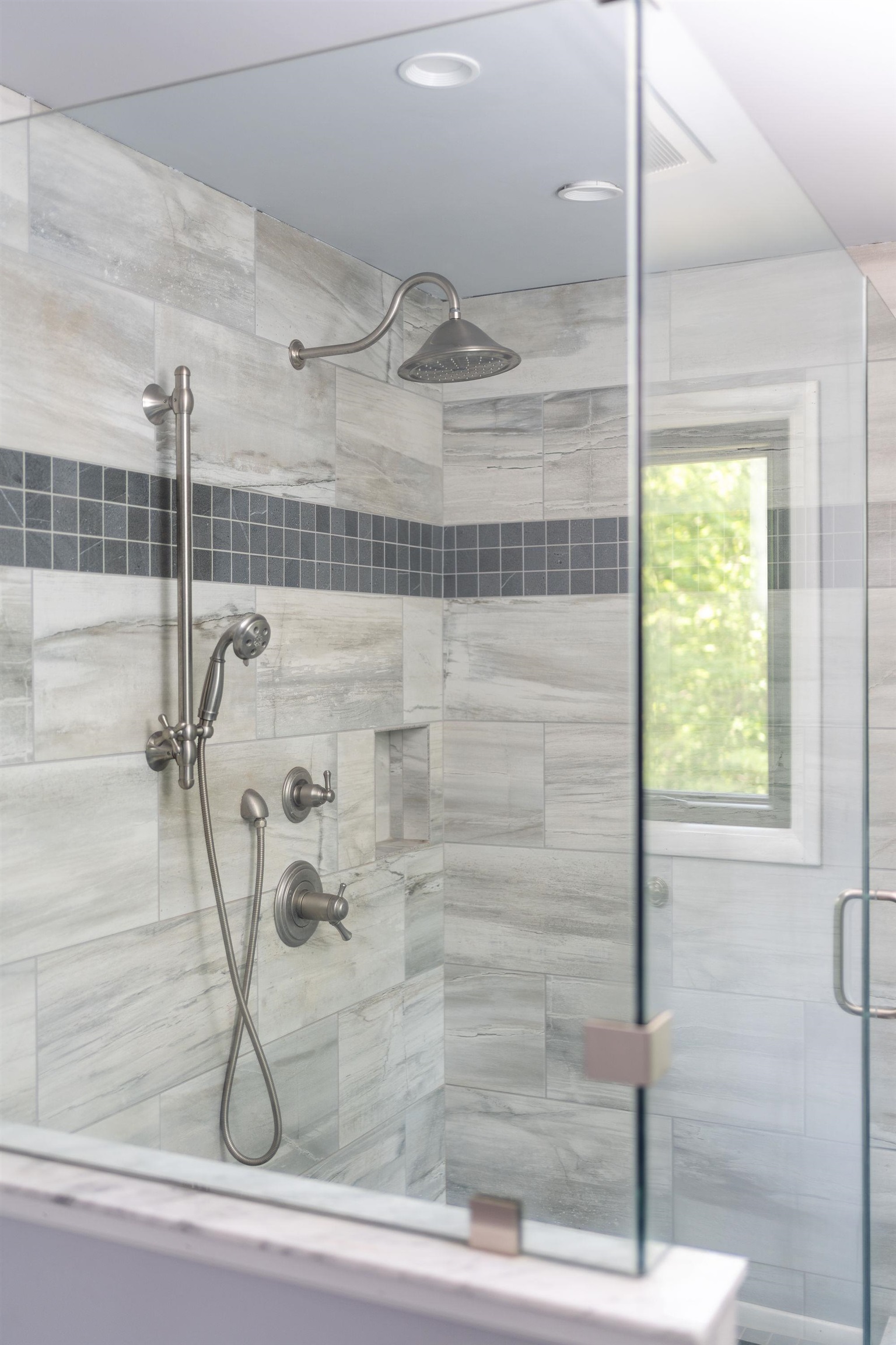 200 HEATHER CREST PL