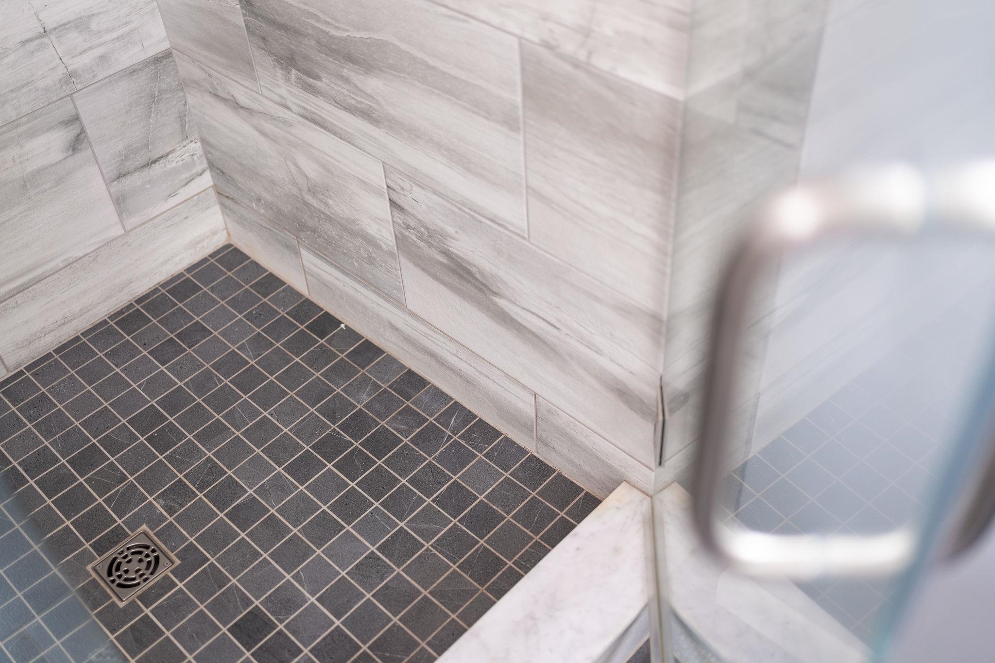 200 HEATHER CREST PL