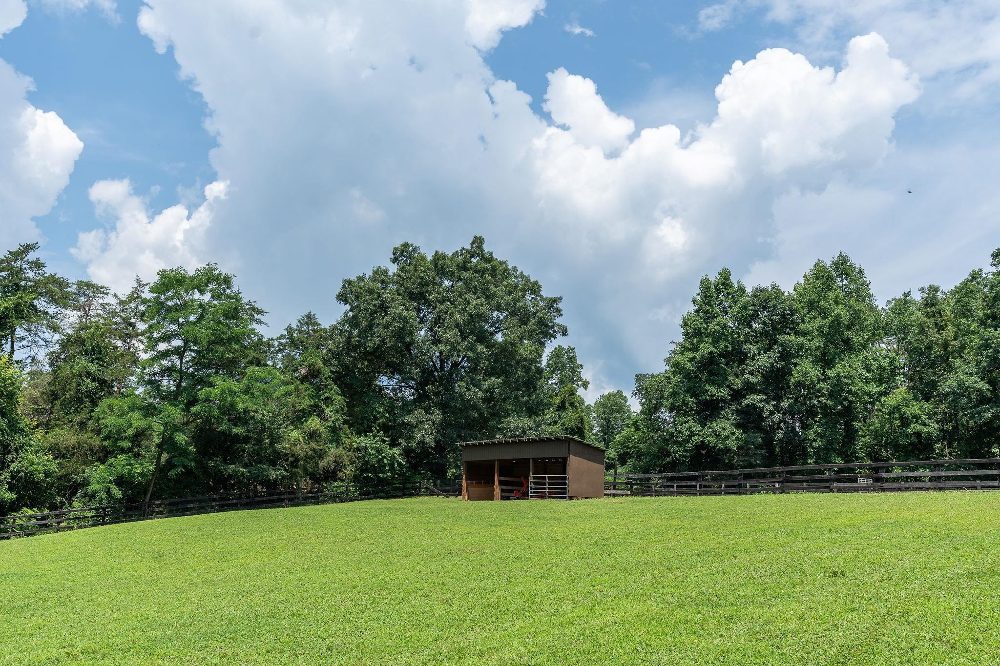 200 HEATHER CREST PL