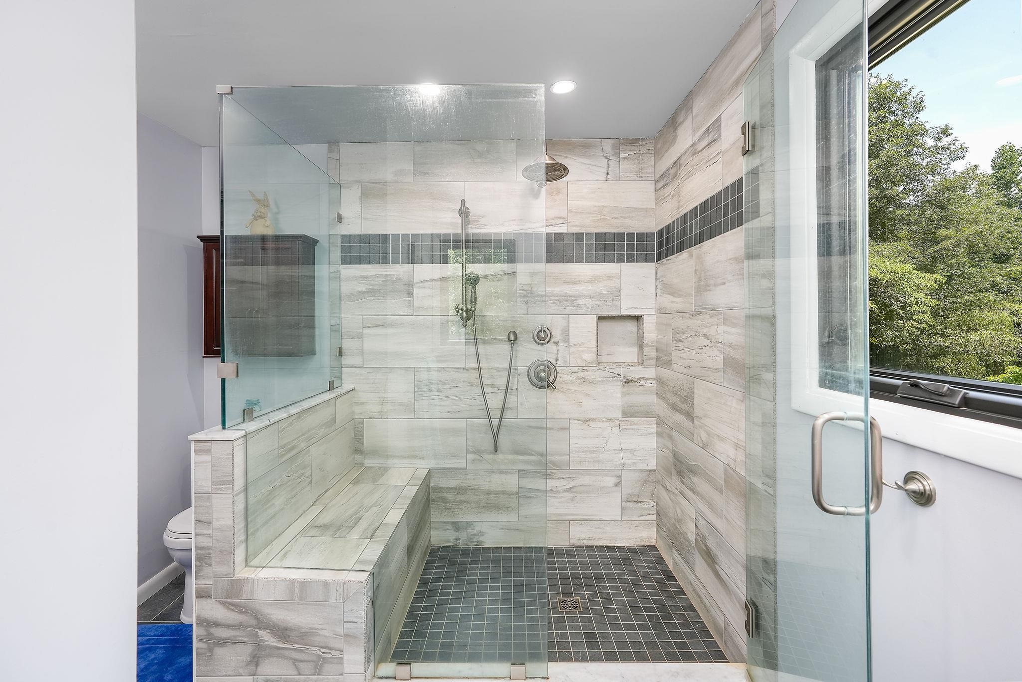 200 HEATHER CREST PL