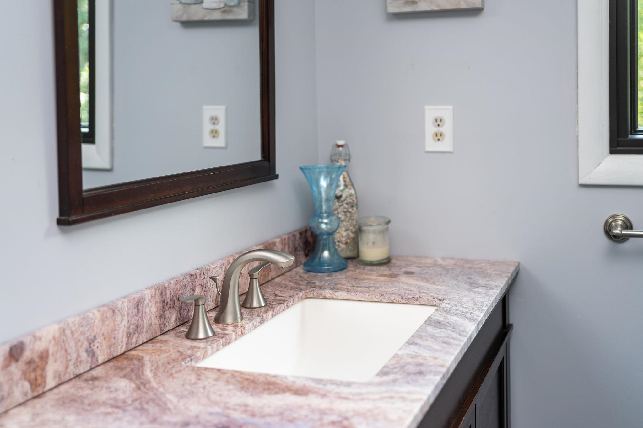 200 HEATHER CREST PL