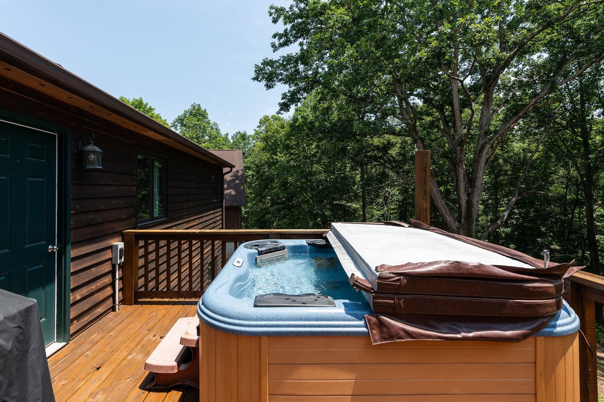 200 HEATHER CREST PL