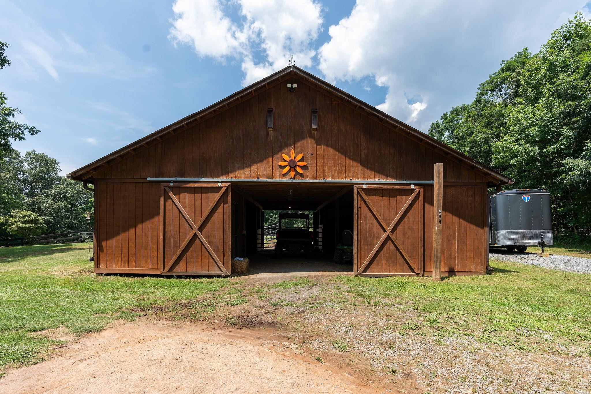 200 HEATHER CREST PL