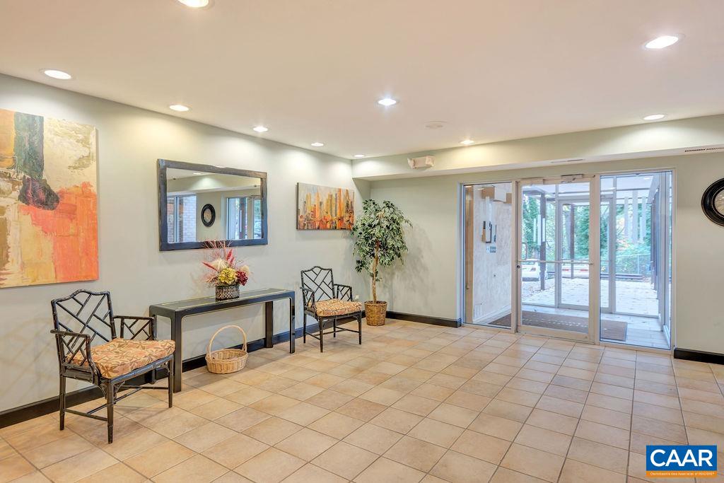 511 N 1ST ST Unit: 607