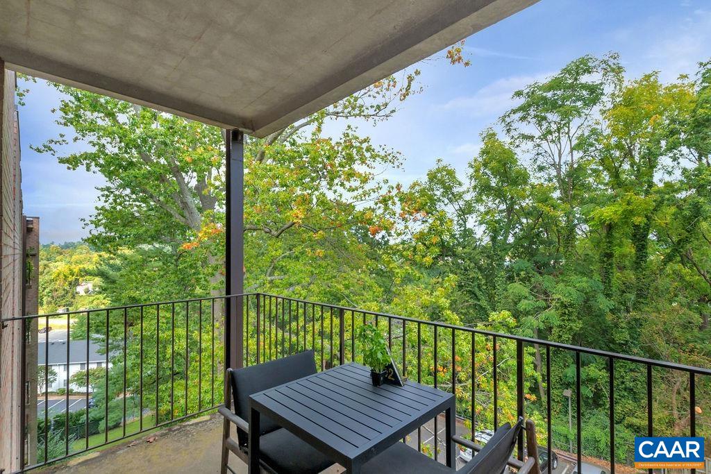 511 N 1ST ST Unit: 607