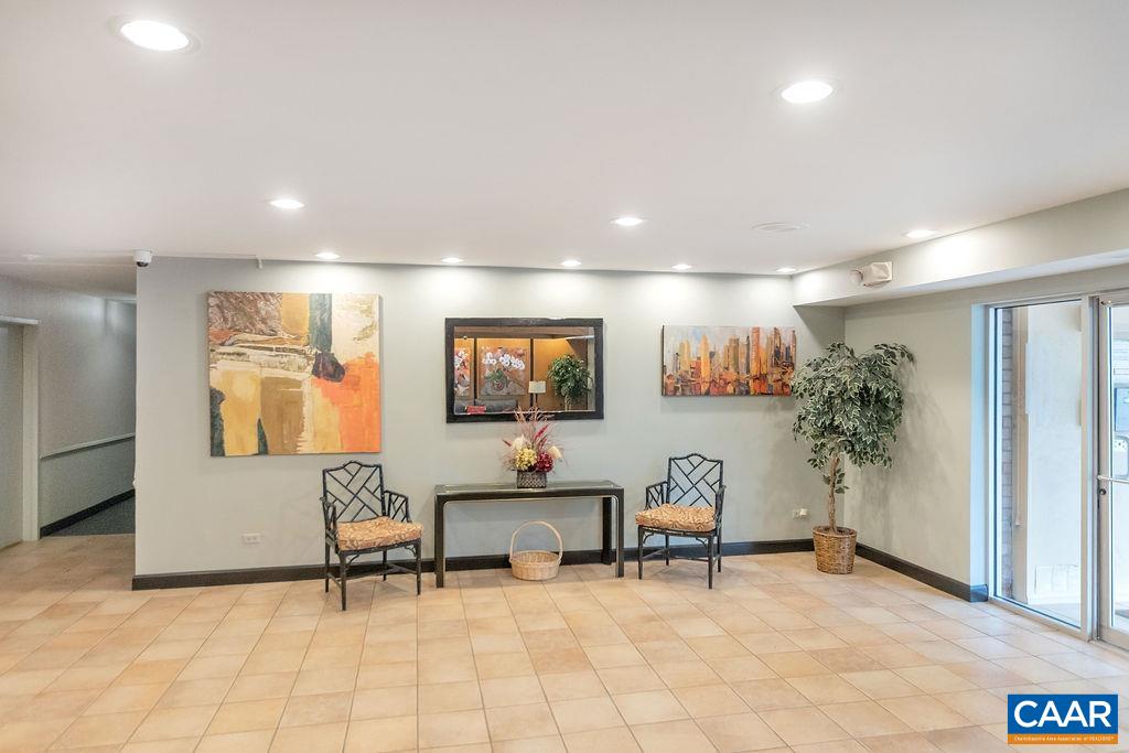 511 N 1ST ST Unit: 607