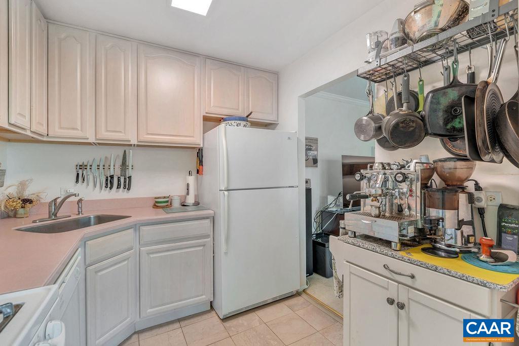 511 N 1ST ST Unit: 607