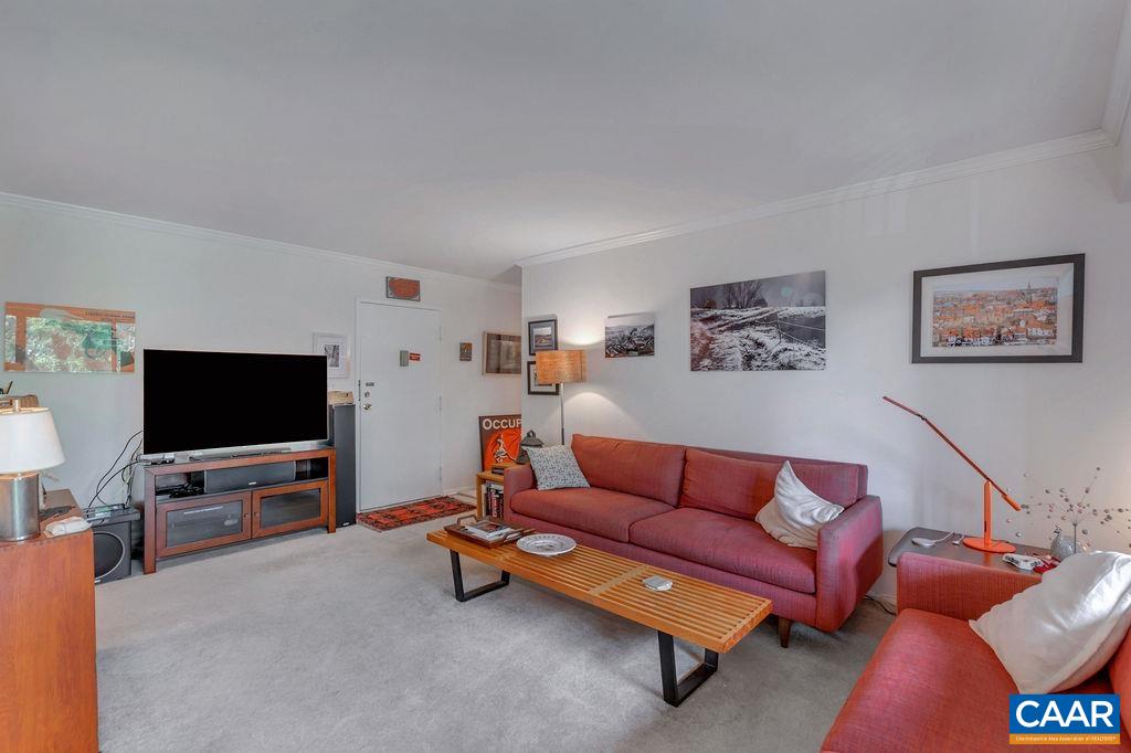 511 N 1ST ST Unit: 607