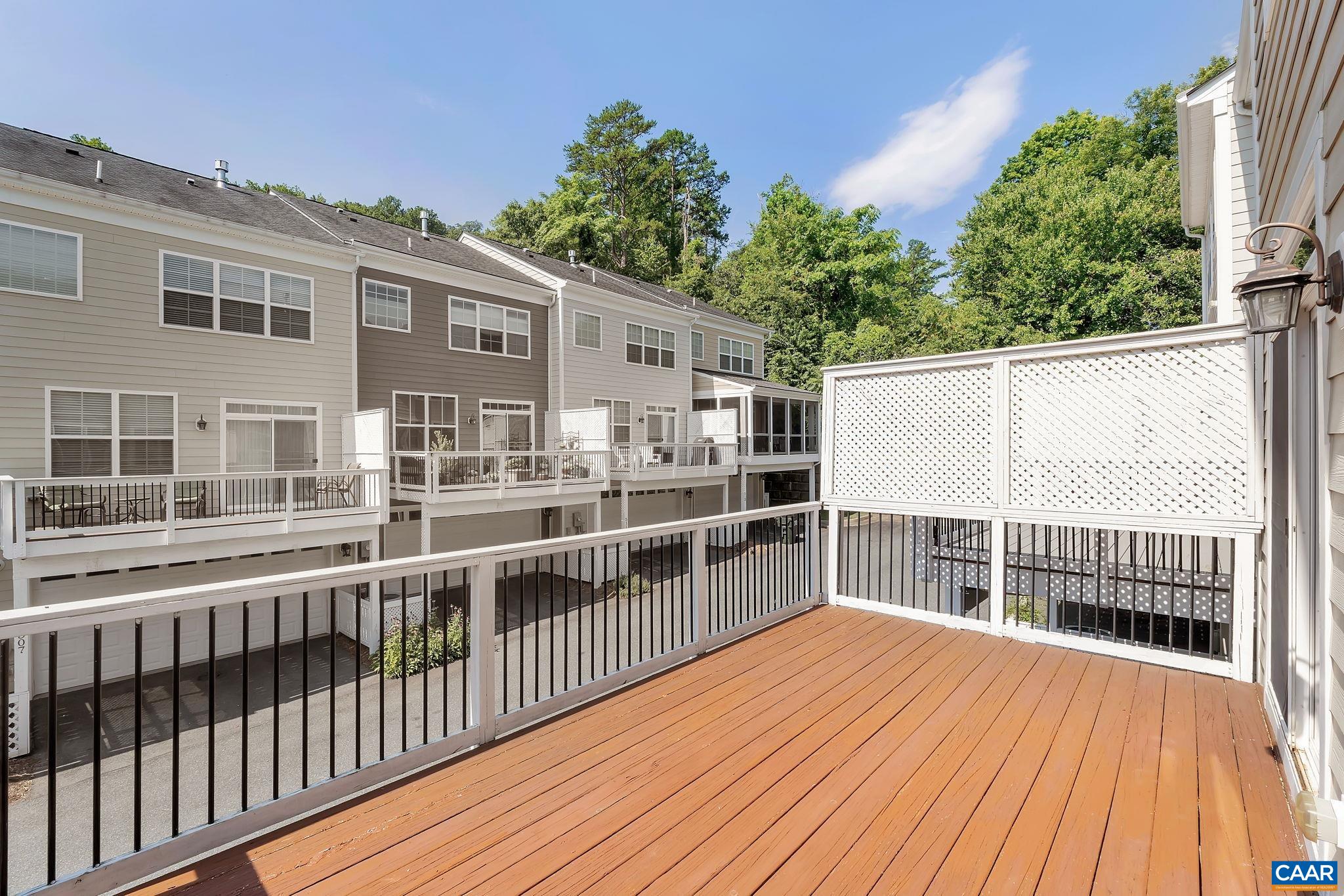 508 TULIP TREE CT