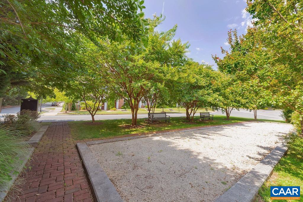 508 TULIP TREE CT