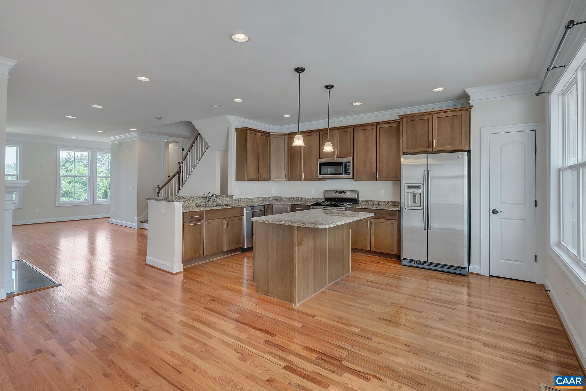 508 TULIP TREE CT