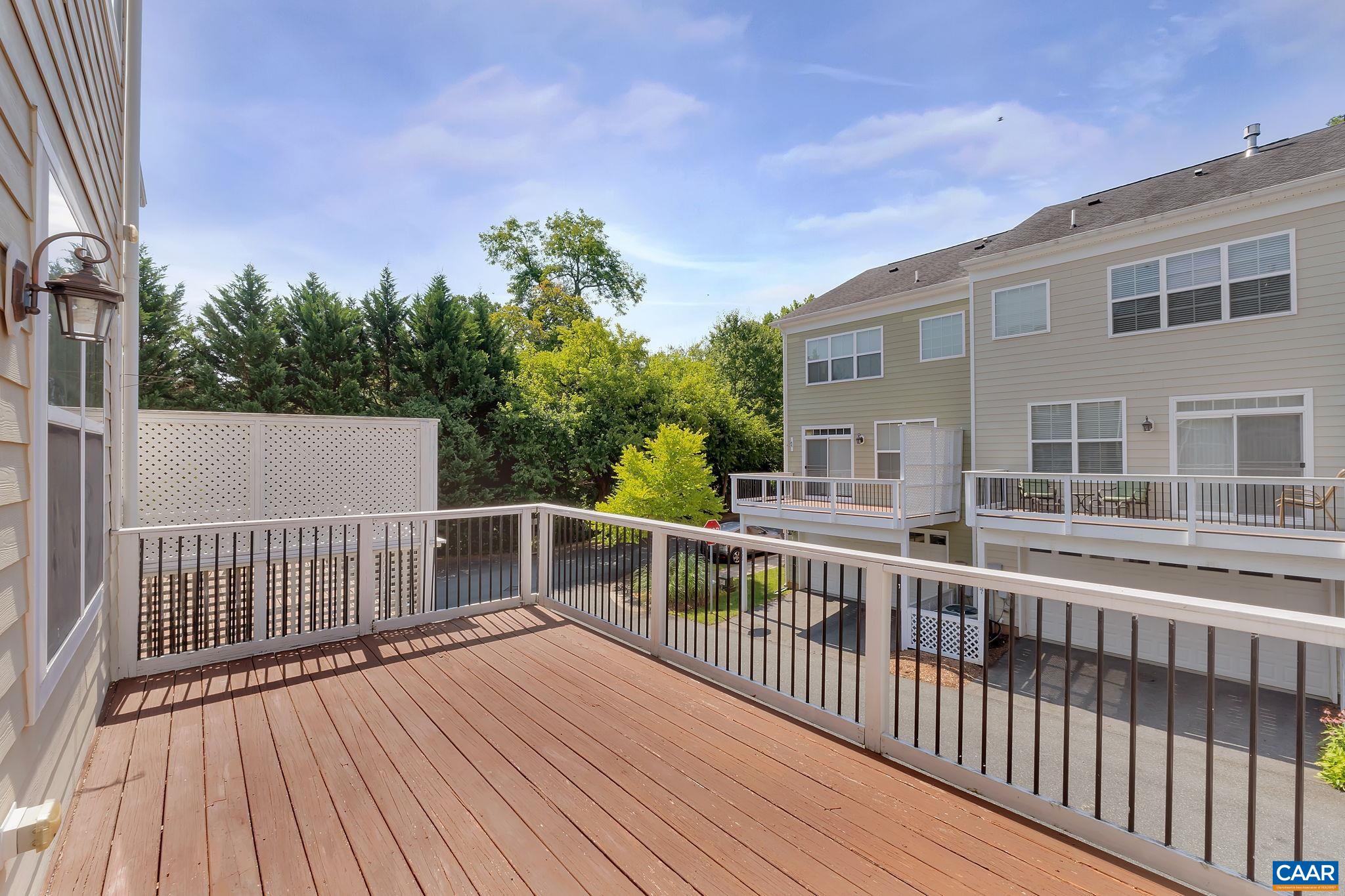 508 TULIP TREE CT