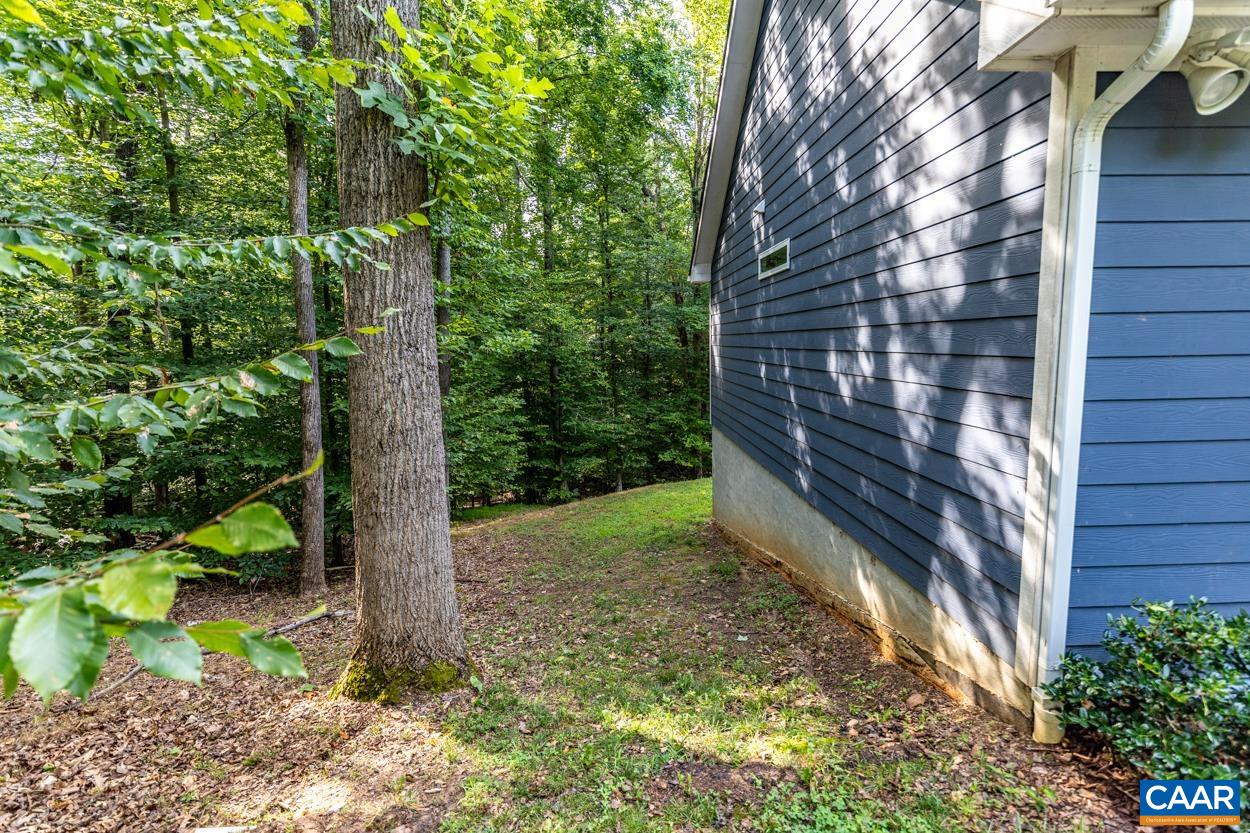 45 EAST POINT RD