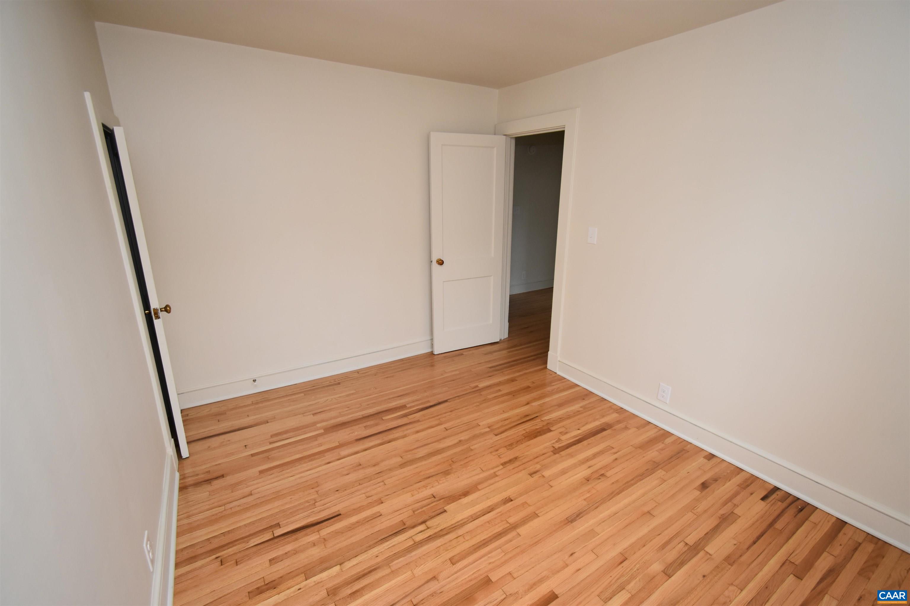 9034 SPOTSWOOD TRL