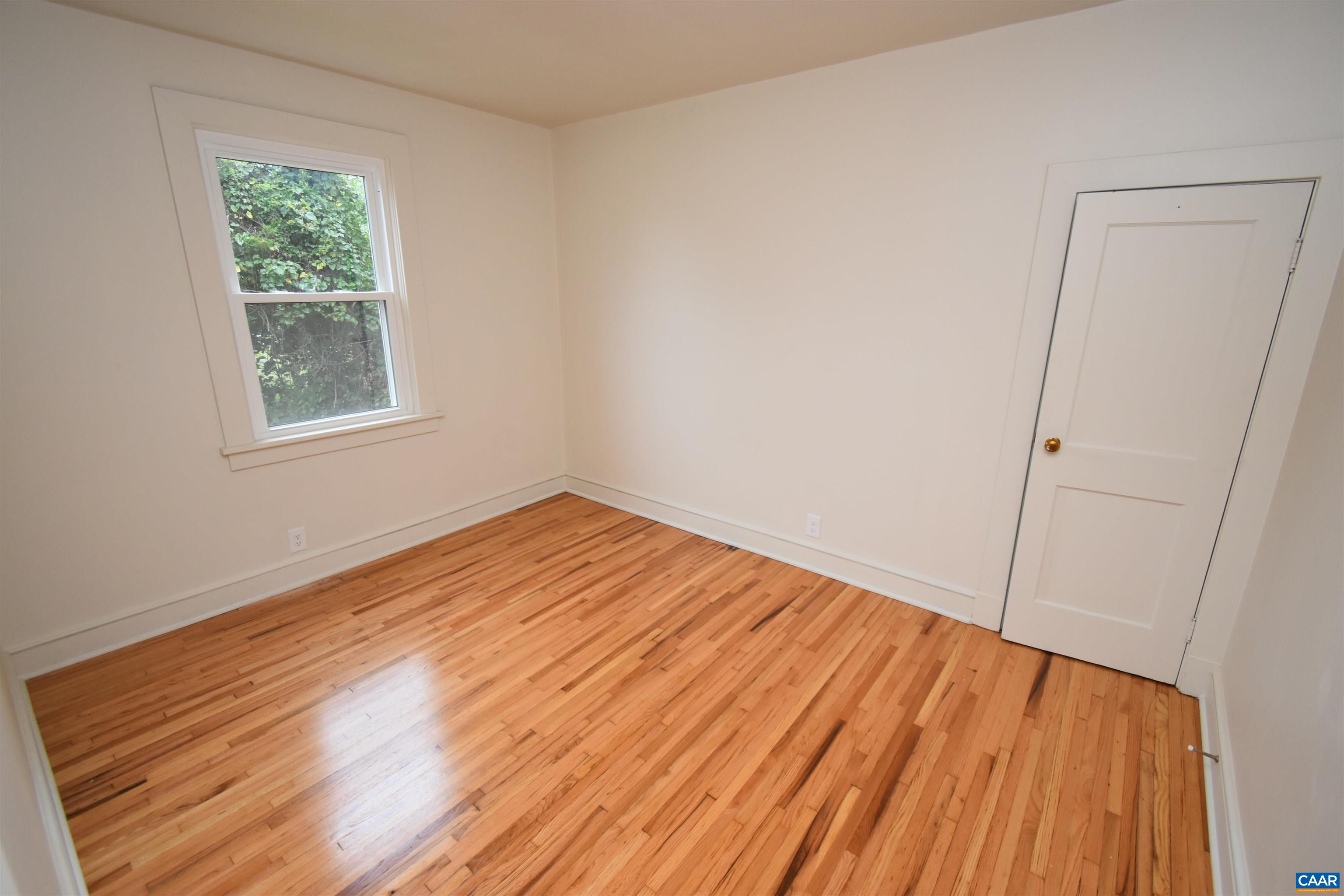 9034 SPOTSWOOD TRL