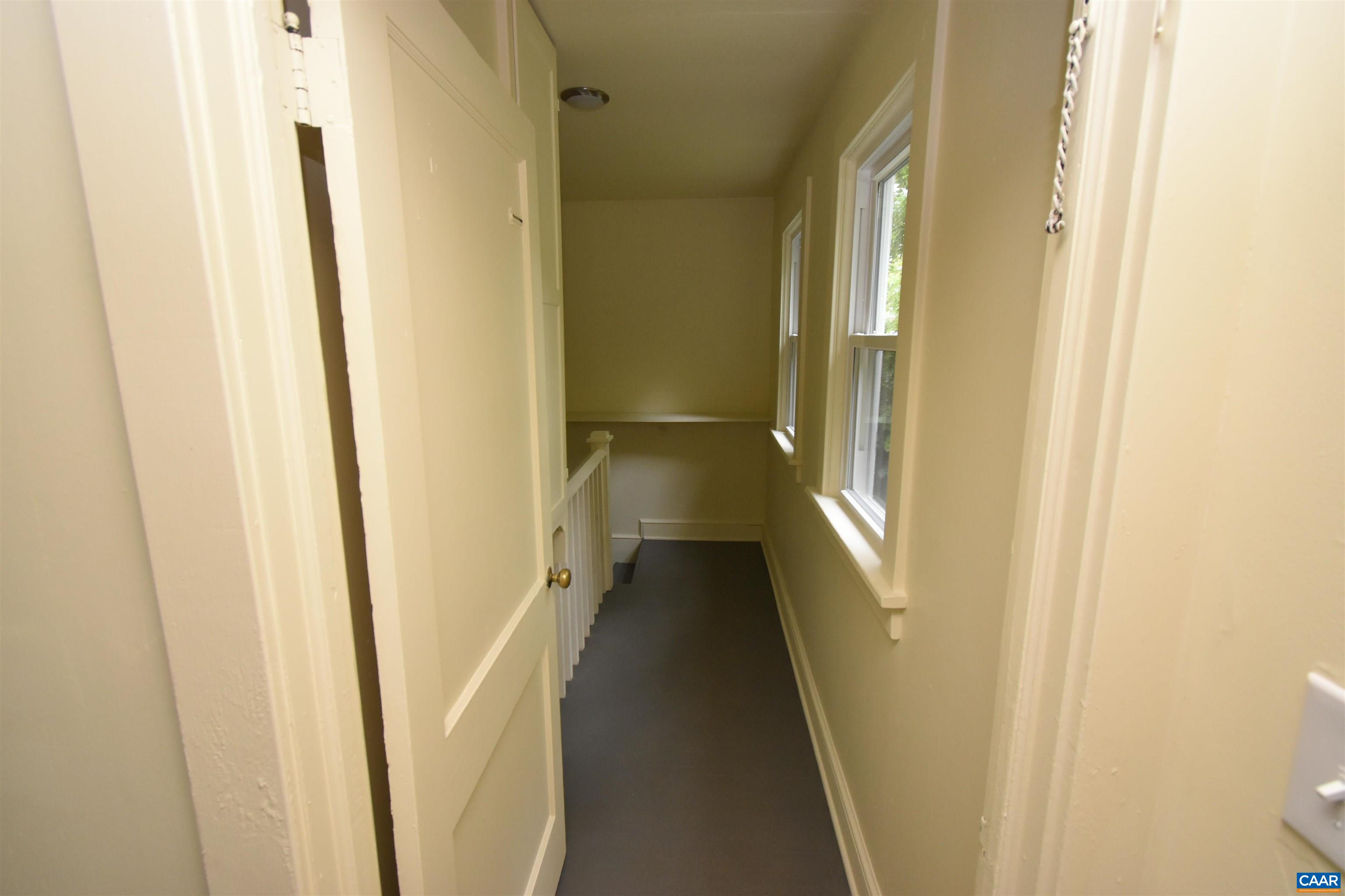 9034 SPOTSWOOD TRL