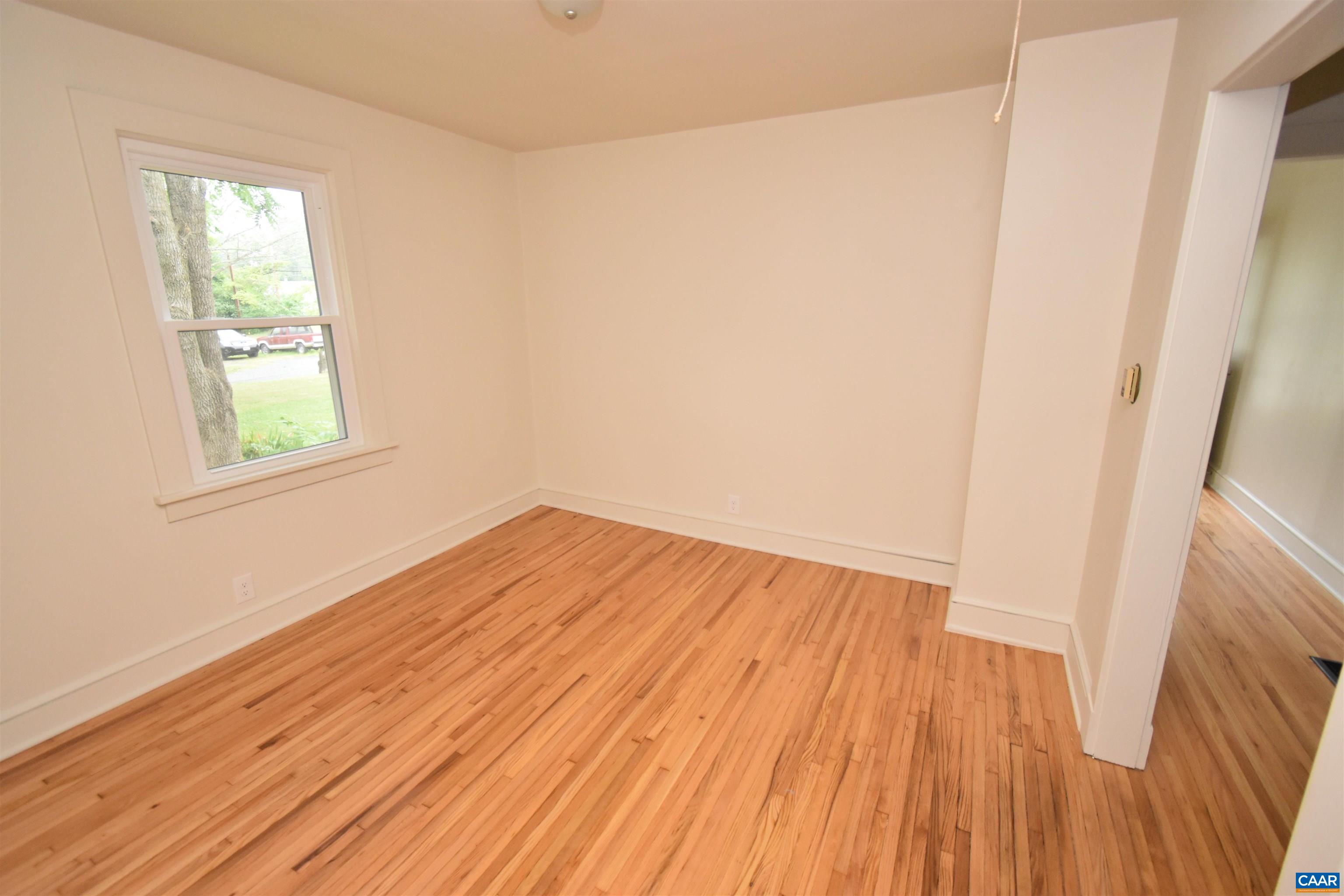 9034 SPOTSWOOD TRL