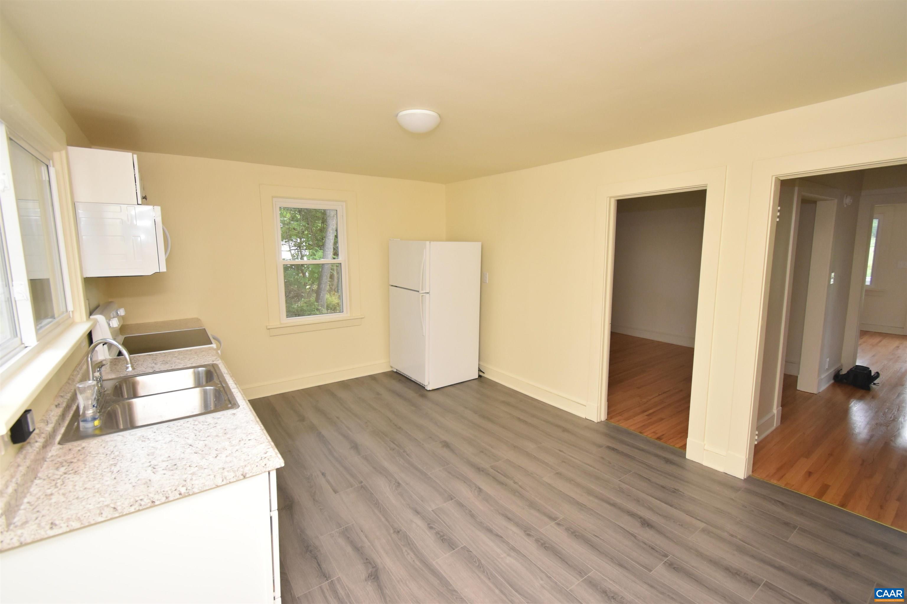 9034 SPOTSWOOD TRL
