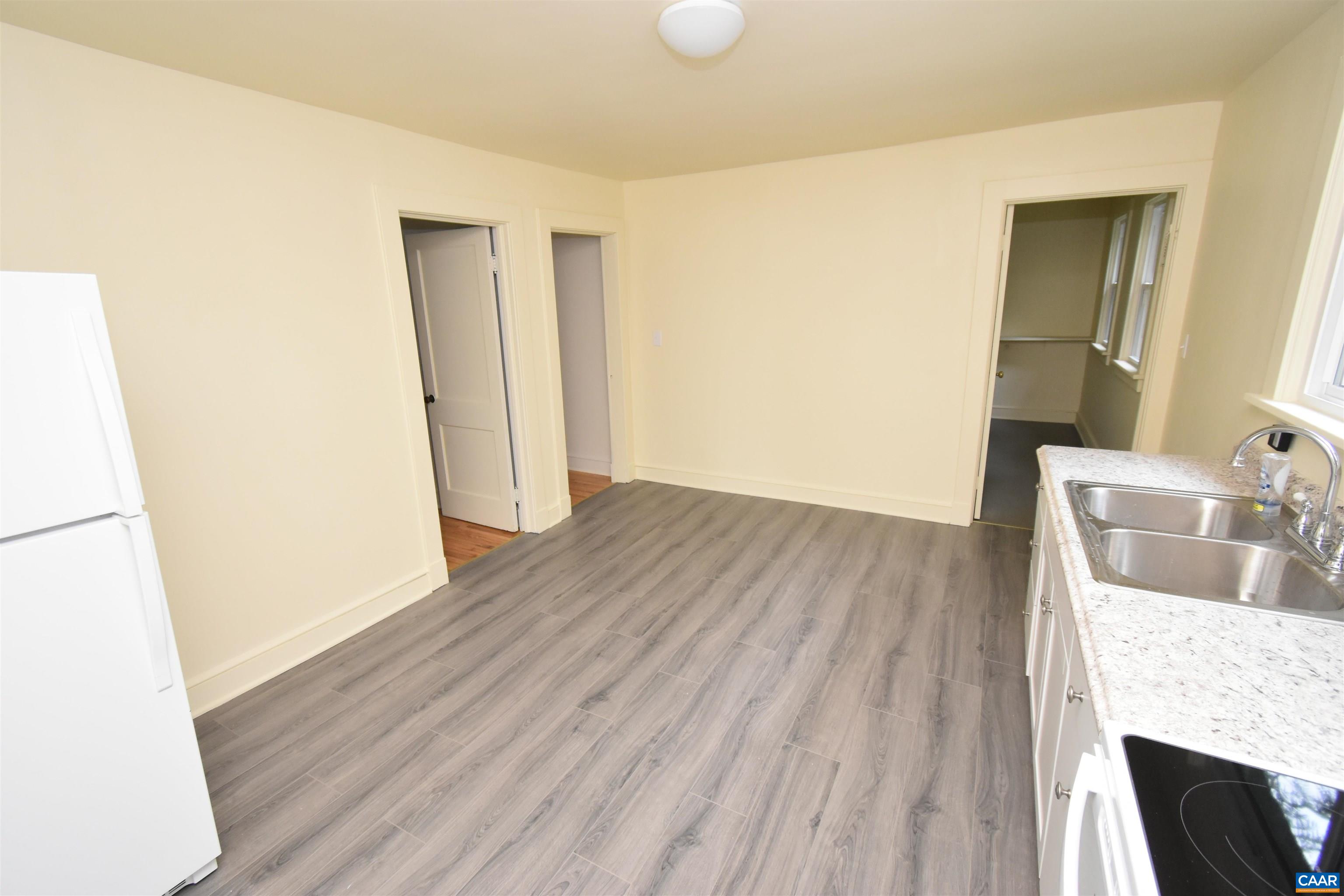 9034 SPOTSWOOD TRL