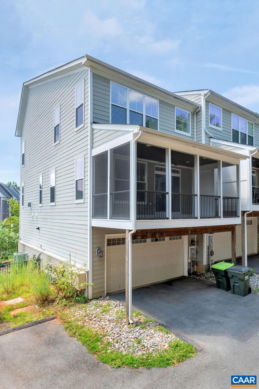 1727 BELVEDERE PL
