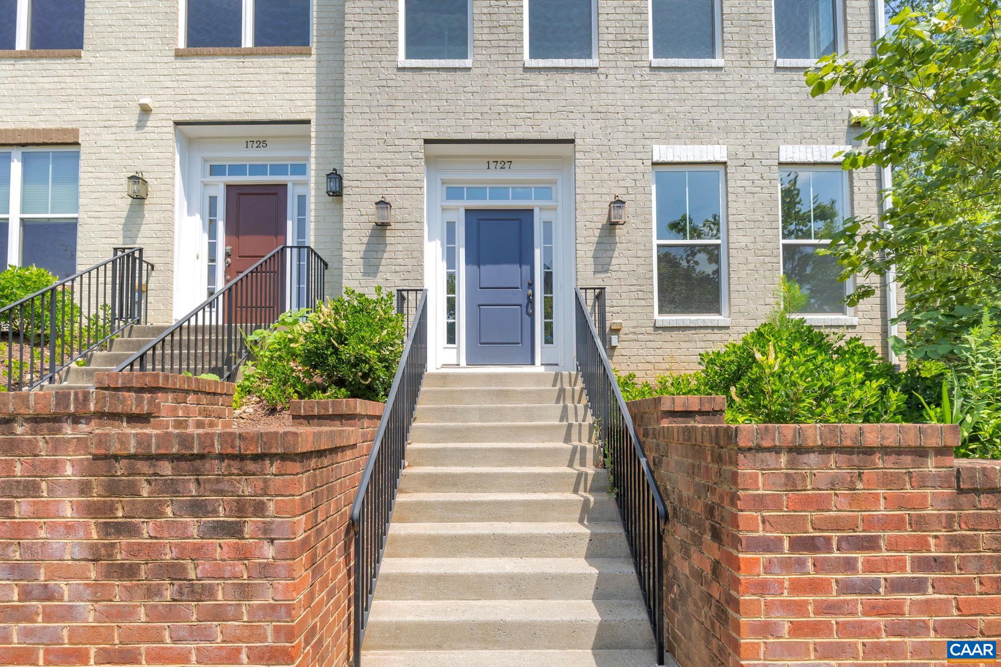 1727 BELVEDERE PL