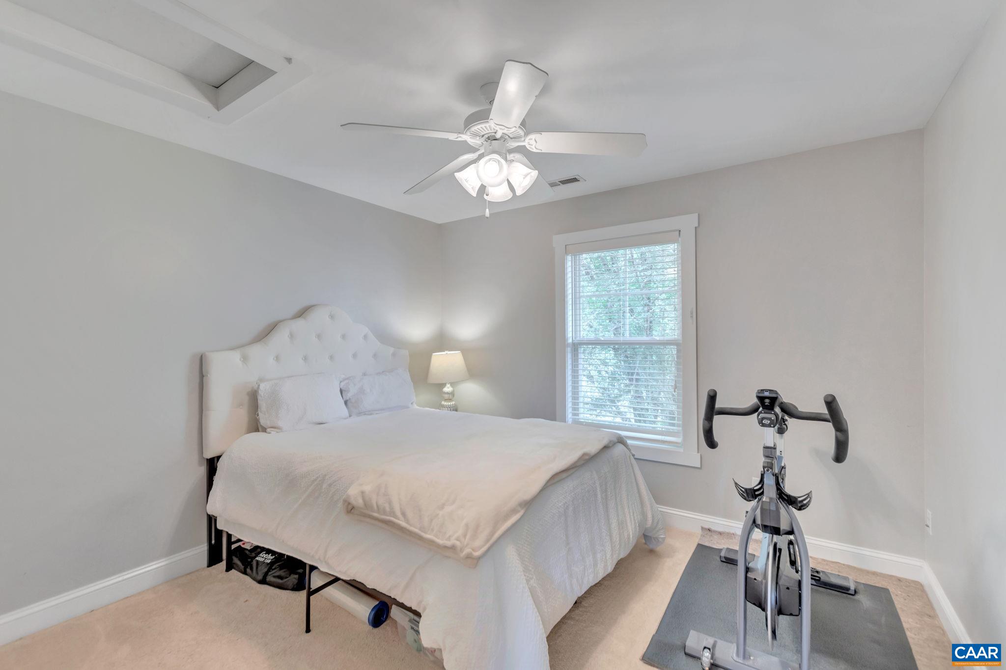 364 JOLIET CT