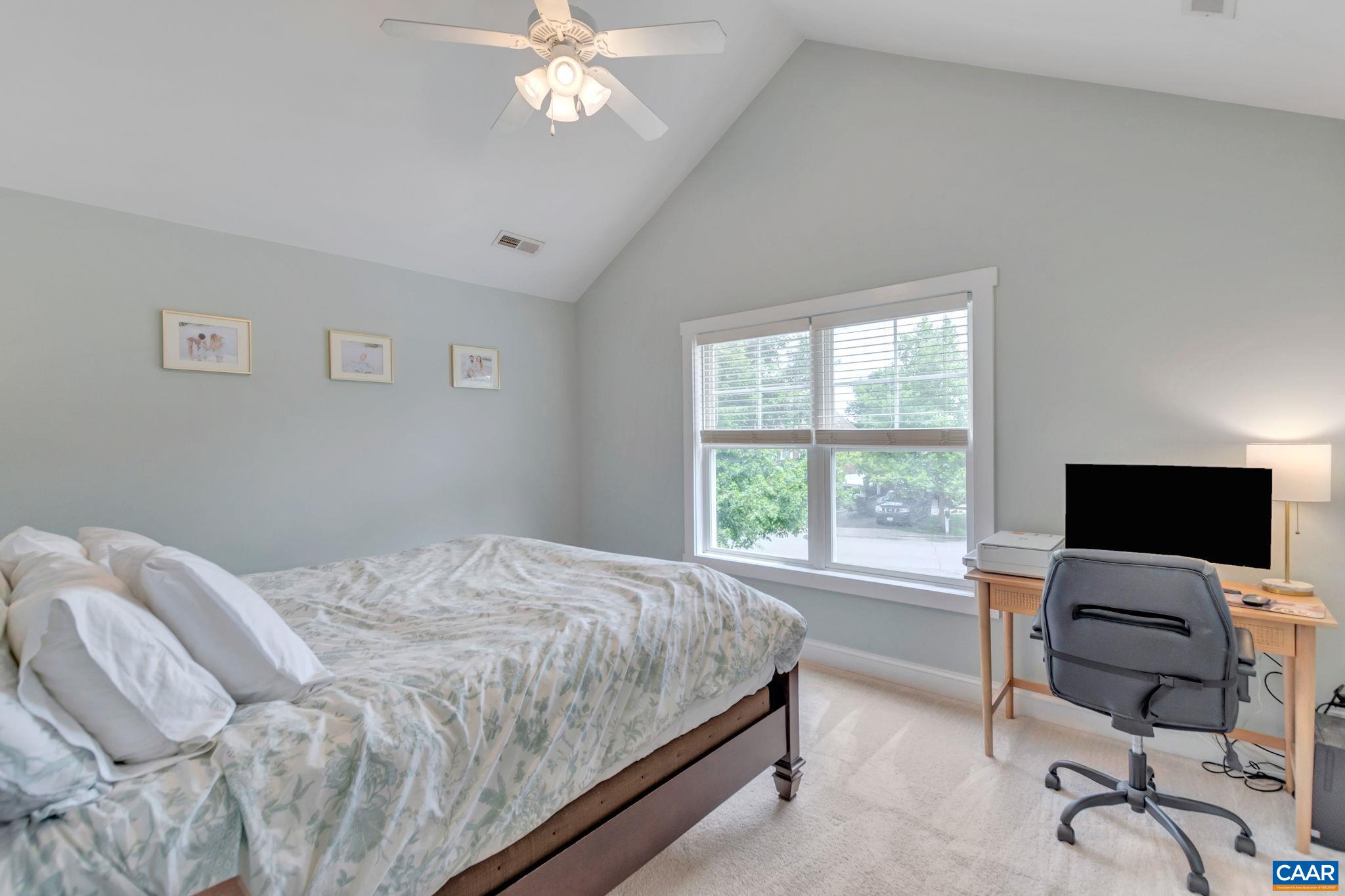 364 JOLIET CT