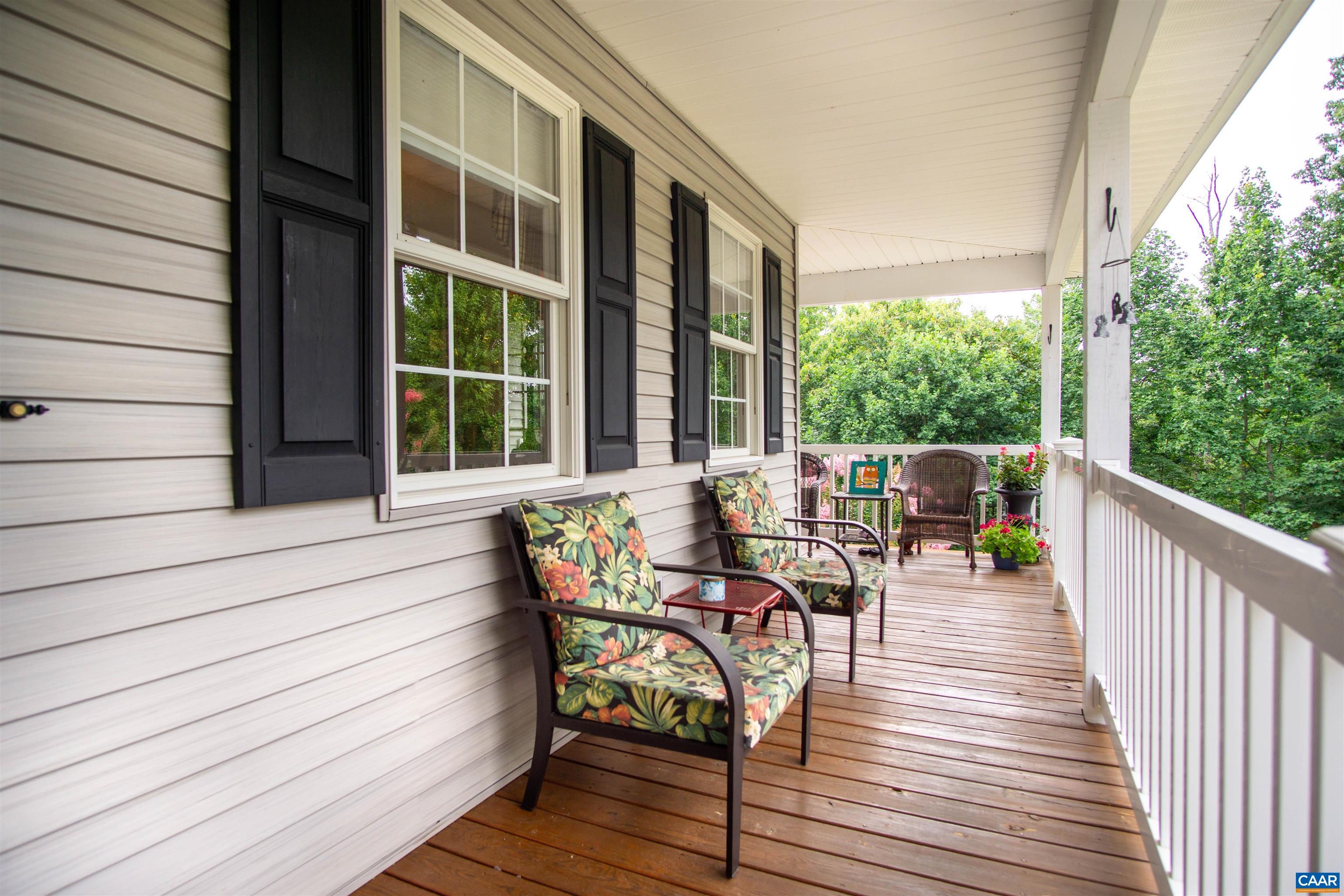 300 POWELL MOUNTAIN CT
