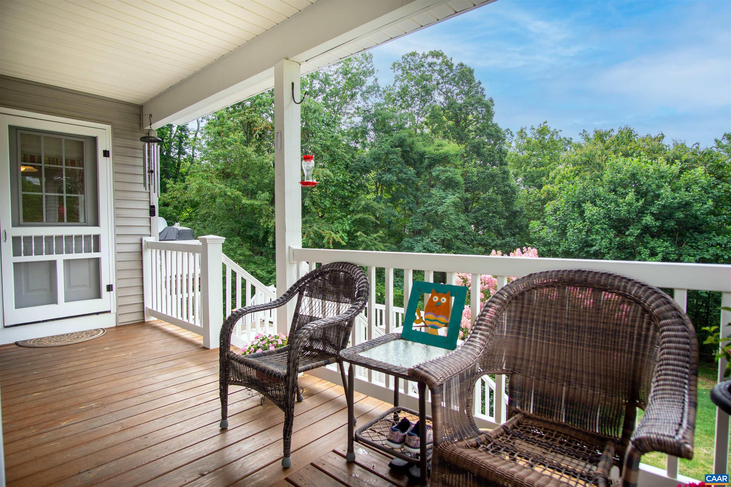 300 POWELL MOUNTAIN CT