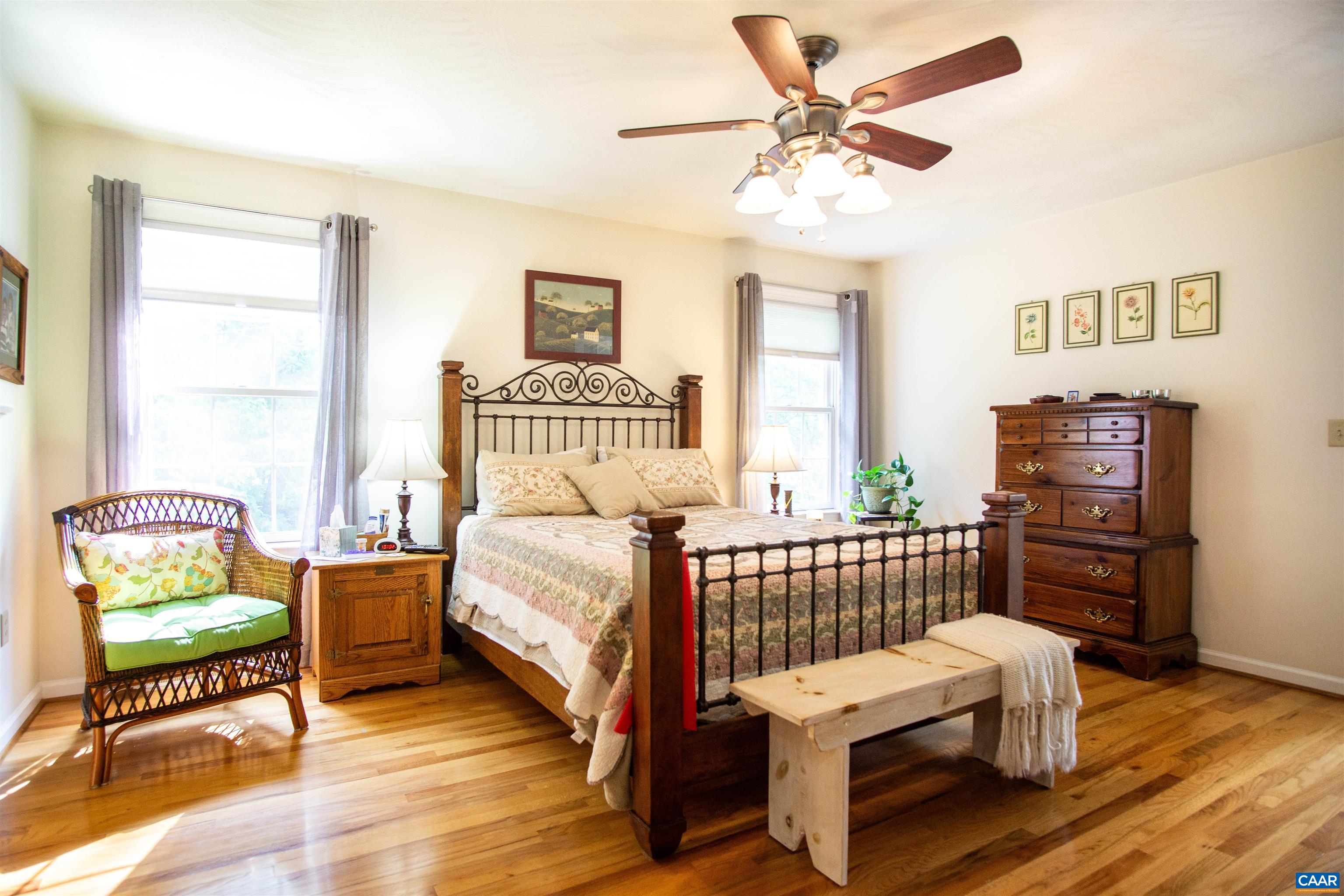 300 POWELL MOUNTAIN CT