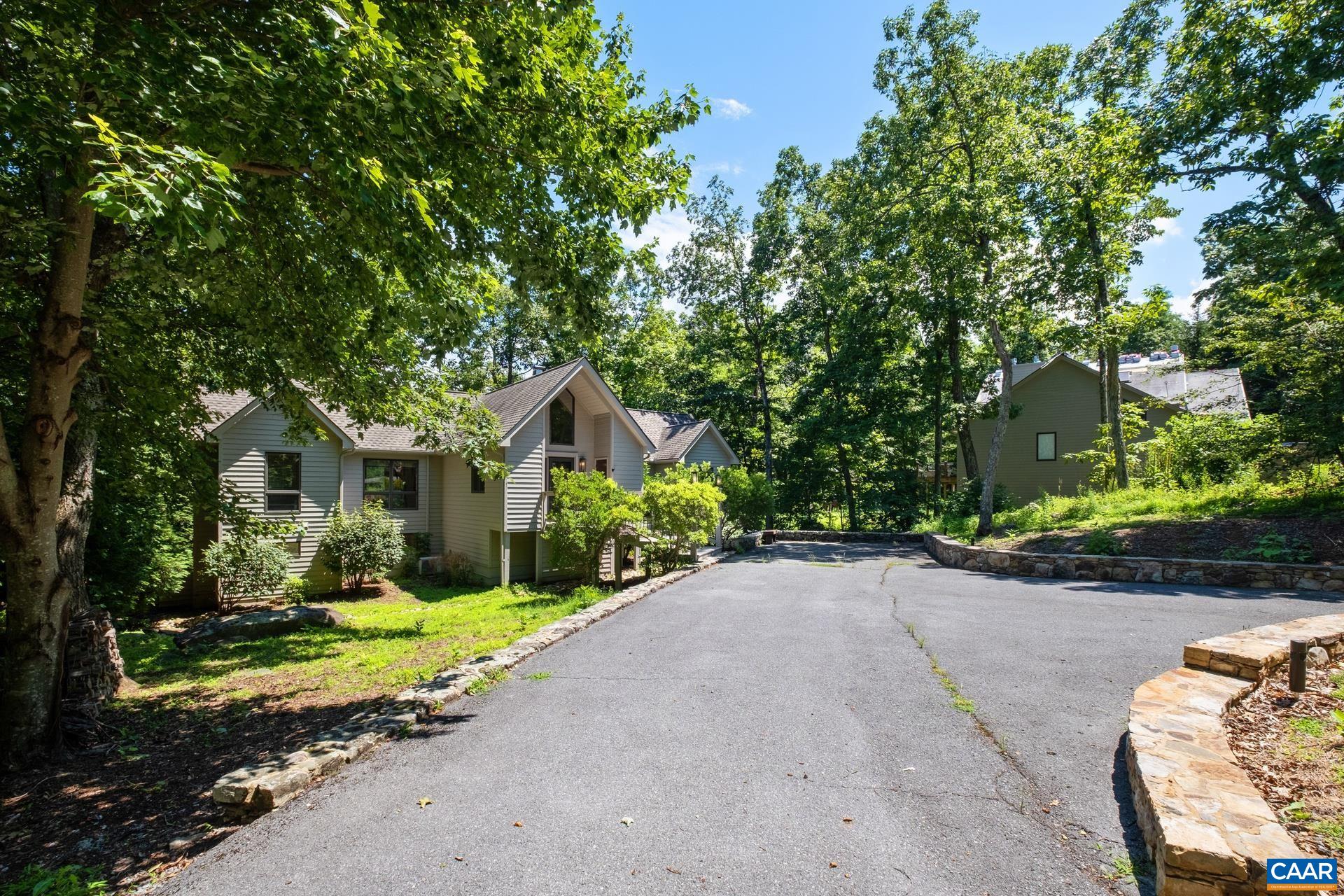 98 LAUREL SPRINGS DR