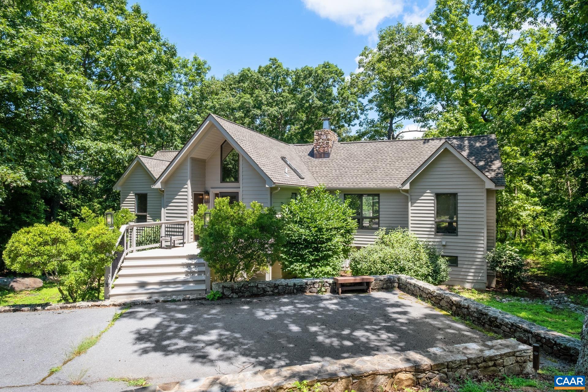 98 LAUREL SPRINGS DR