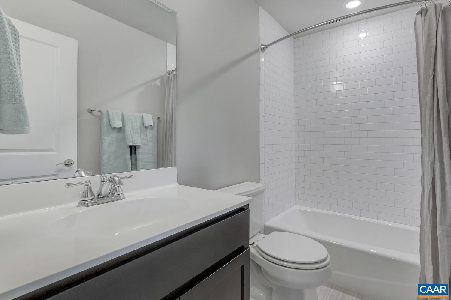 3601 THICKET RUN PL