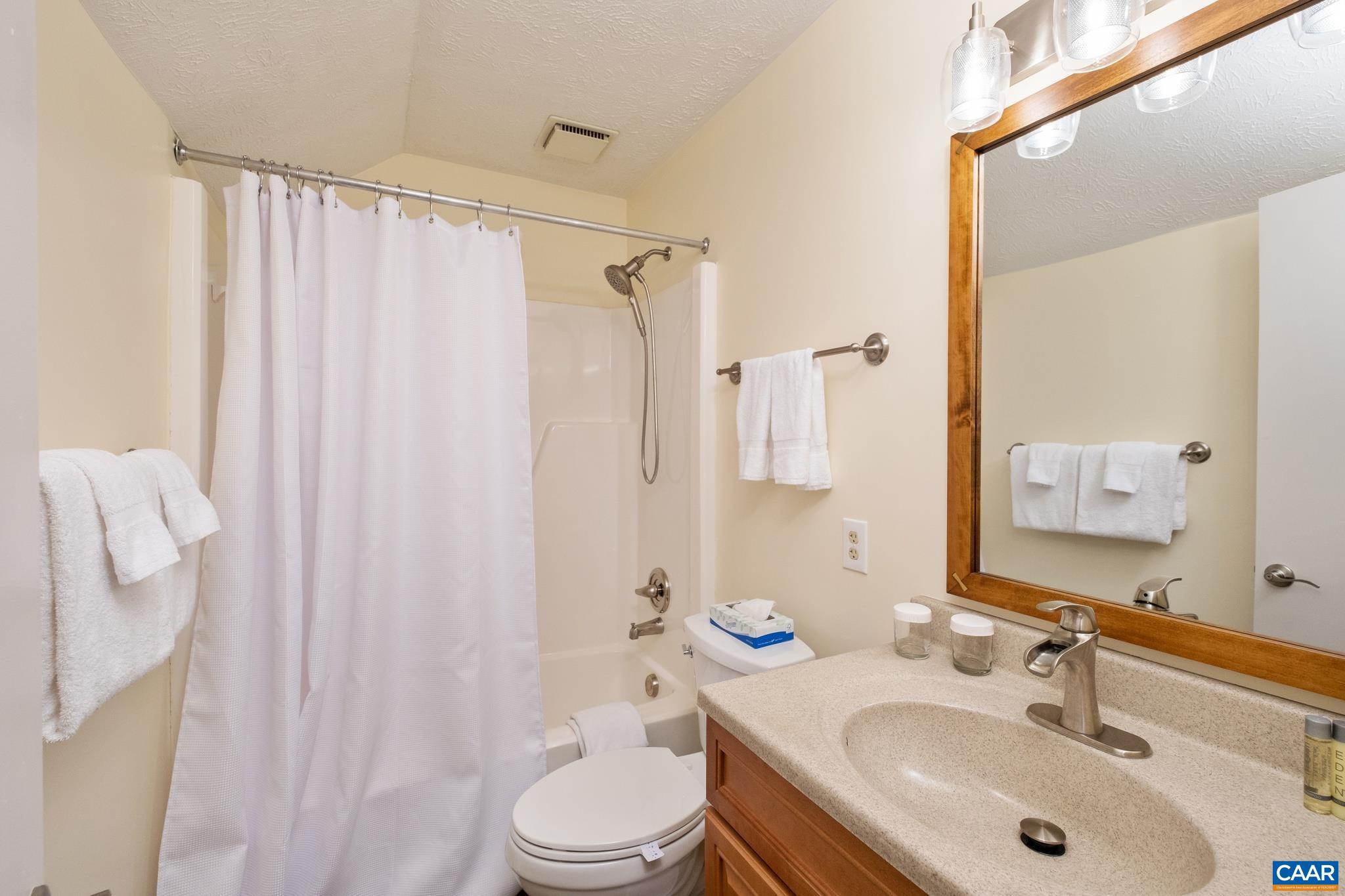 755 LAURELWOOD CONDOS