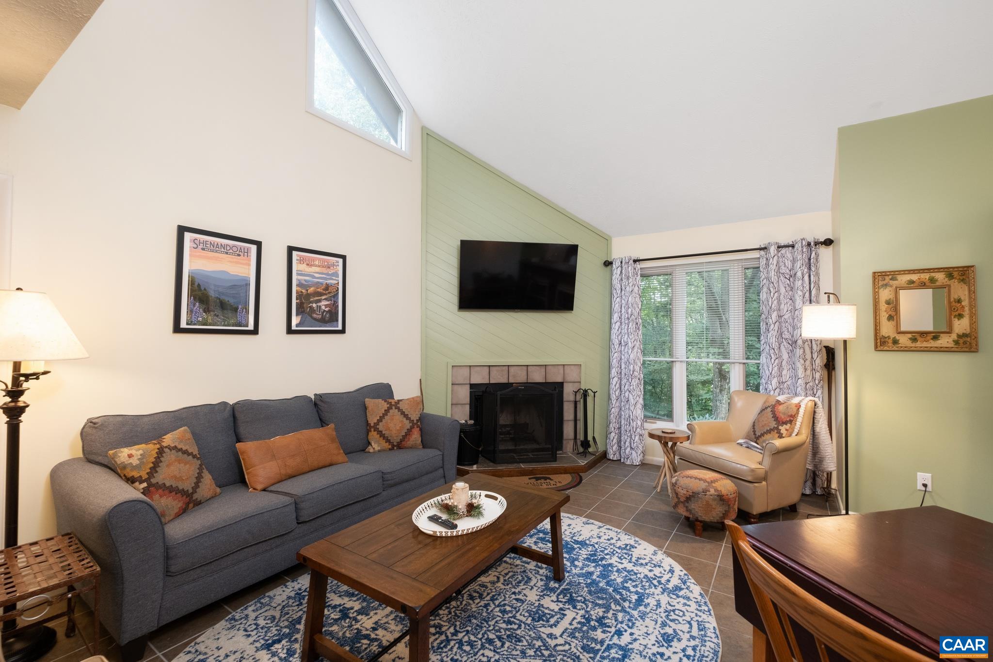 755 LAURELWOOD CONDOS