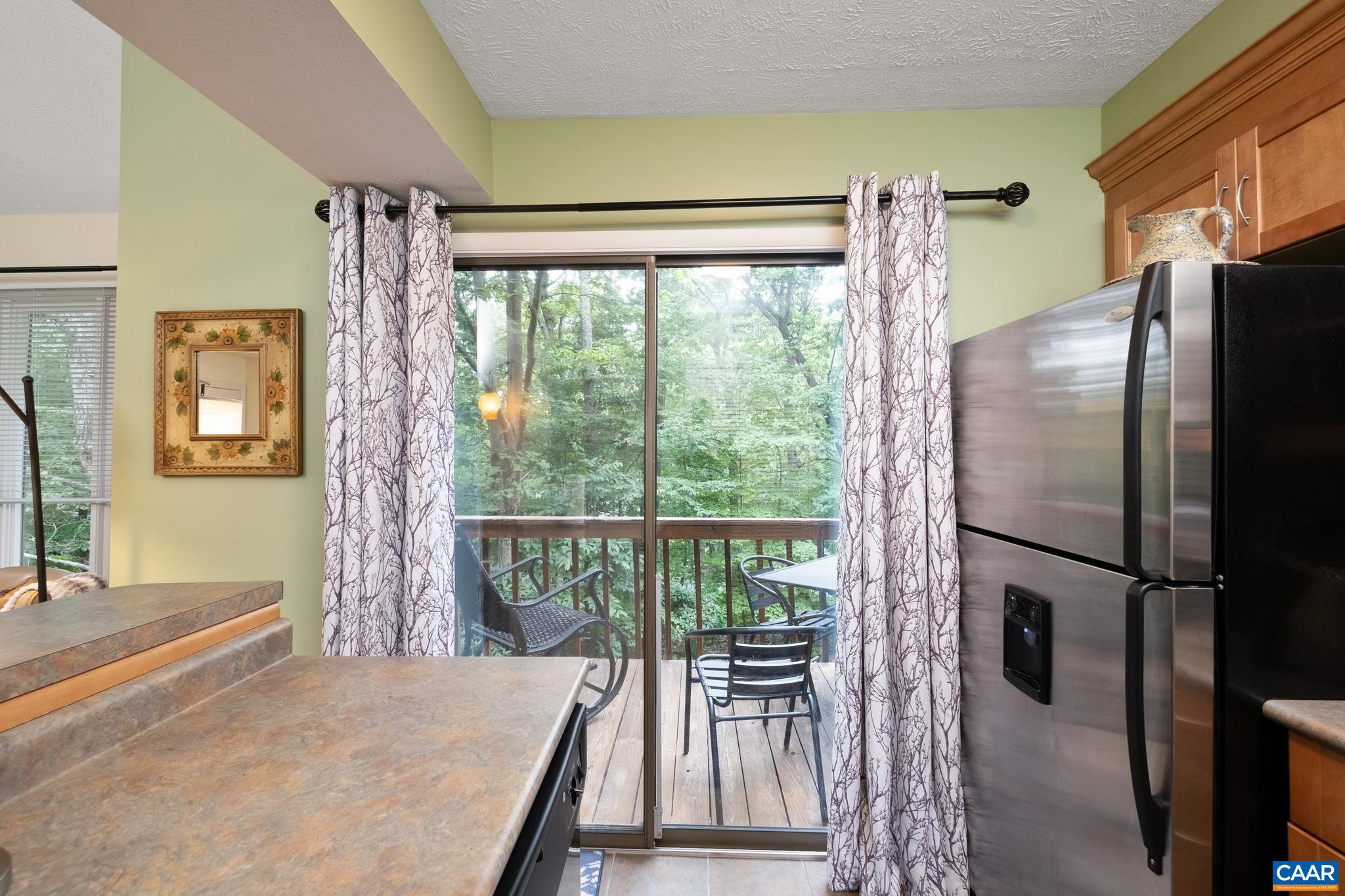 755 LAURELWOOD CONDOS