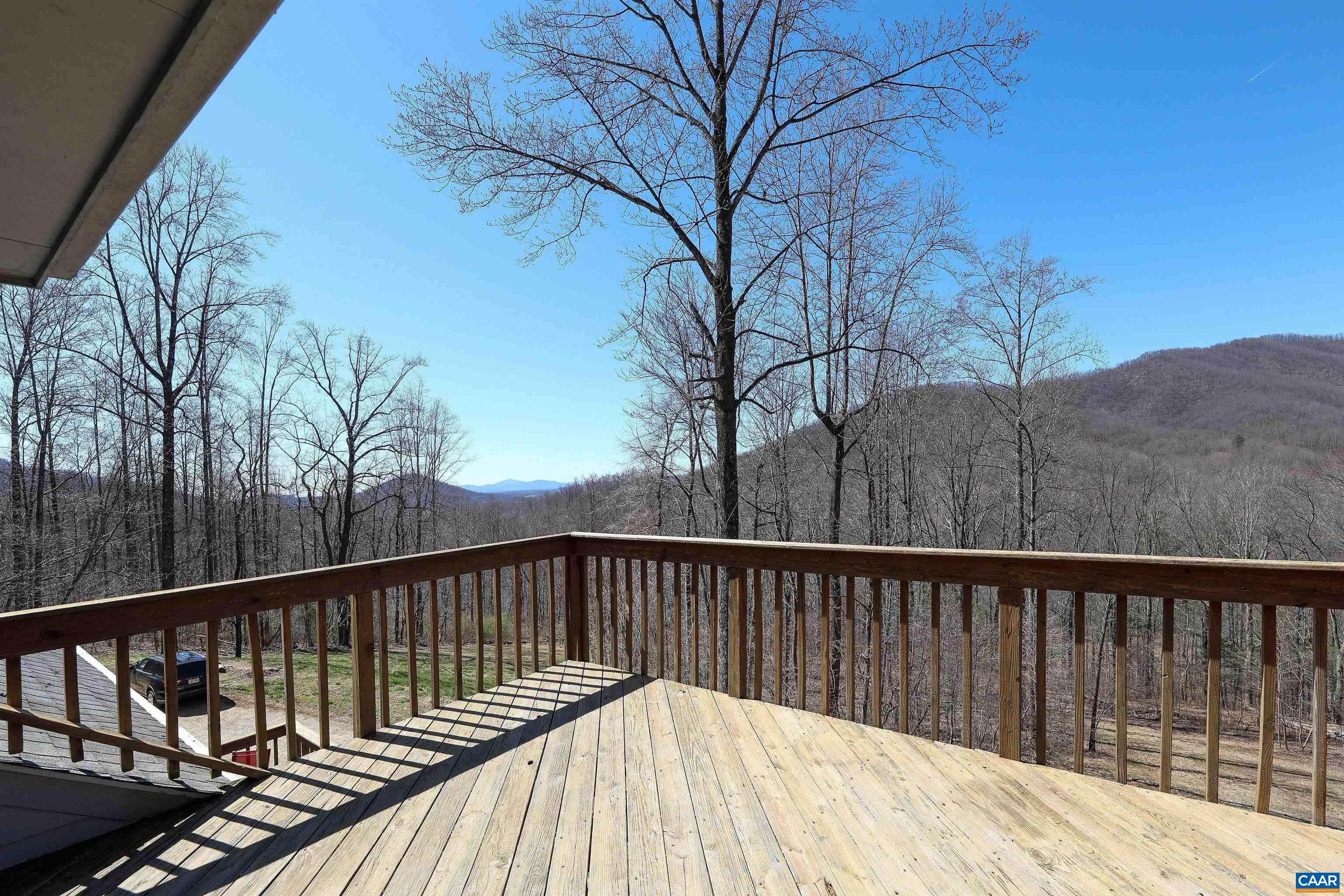 271 HAGER LN