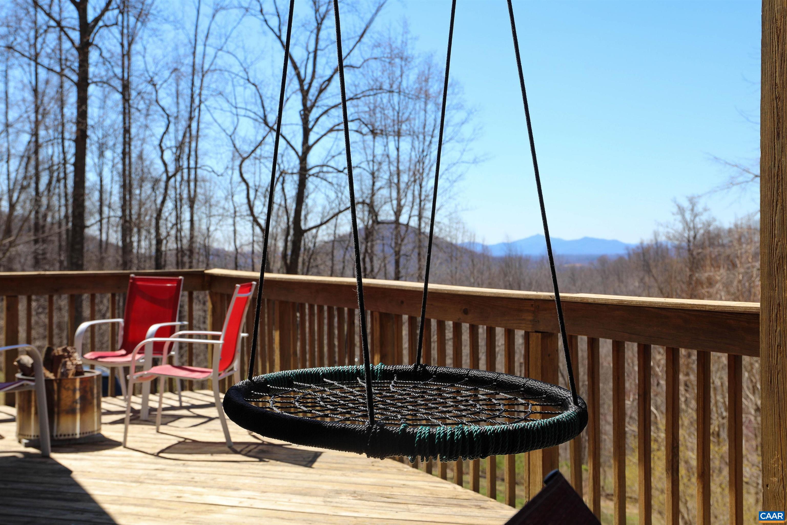 271 HAGER LN