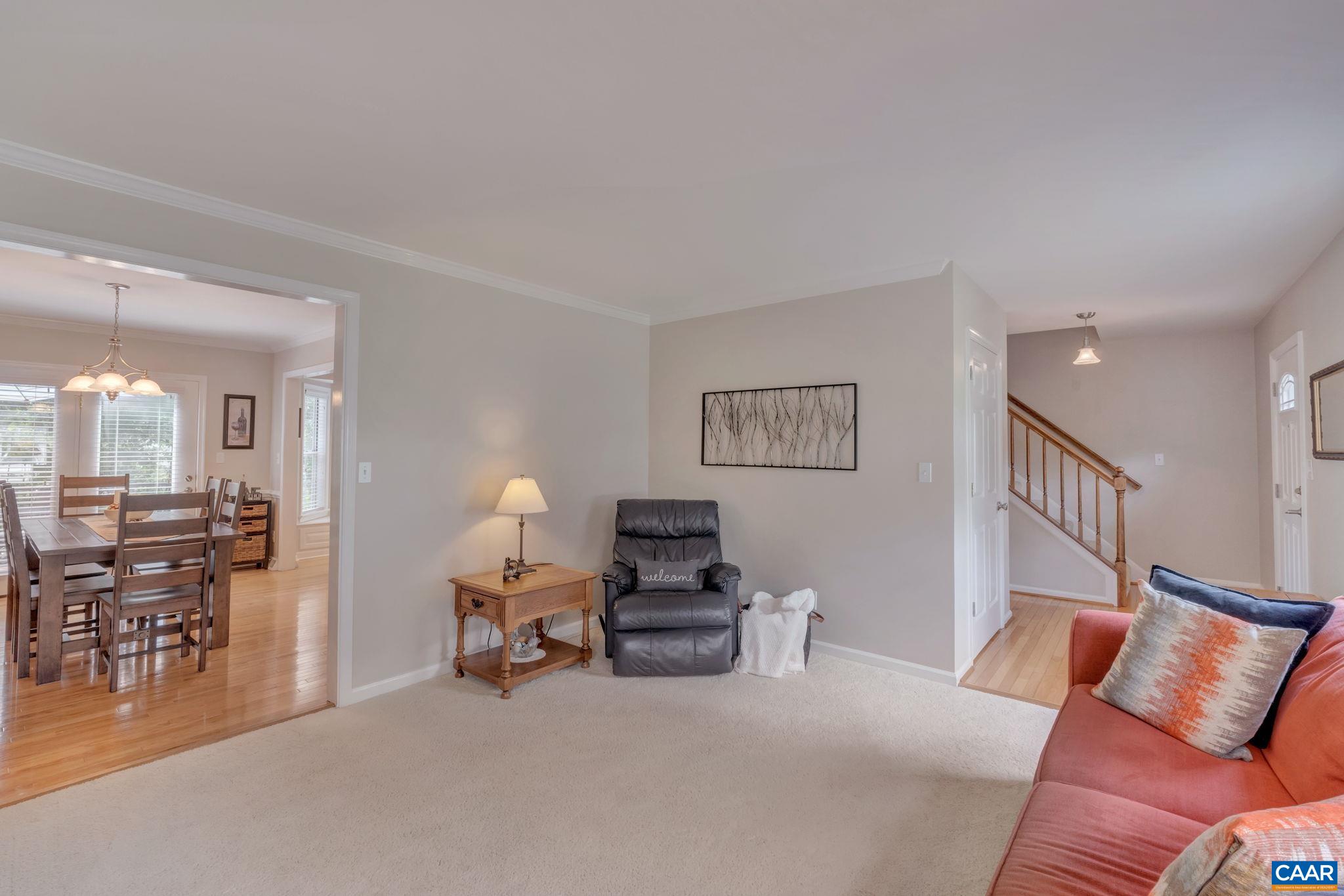 2025 LOCKE LN