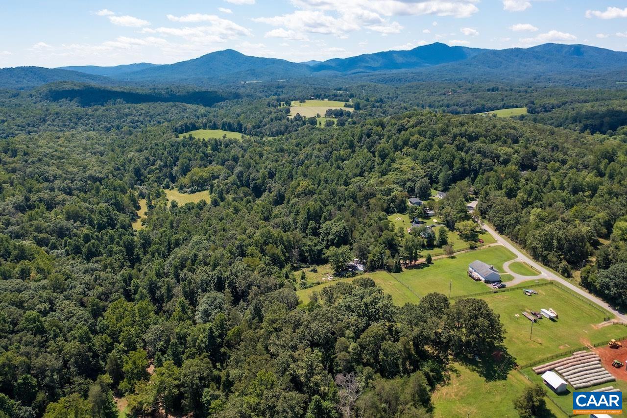 850 OLD ROBERTS MOUNTAIN RD