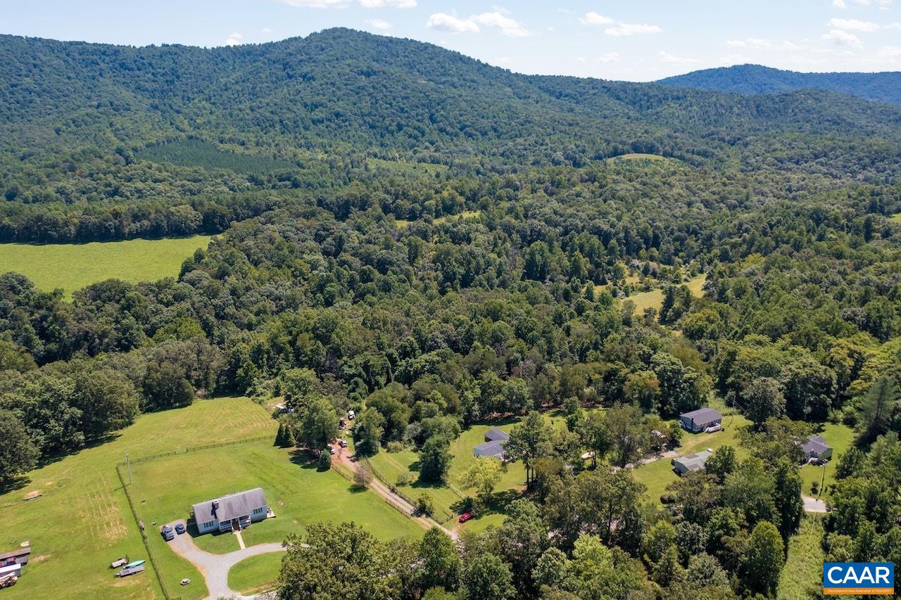 850 OLD ROBERTS MOUNTAIN RD