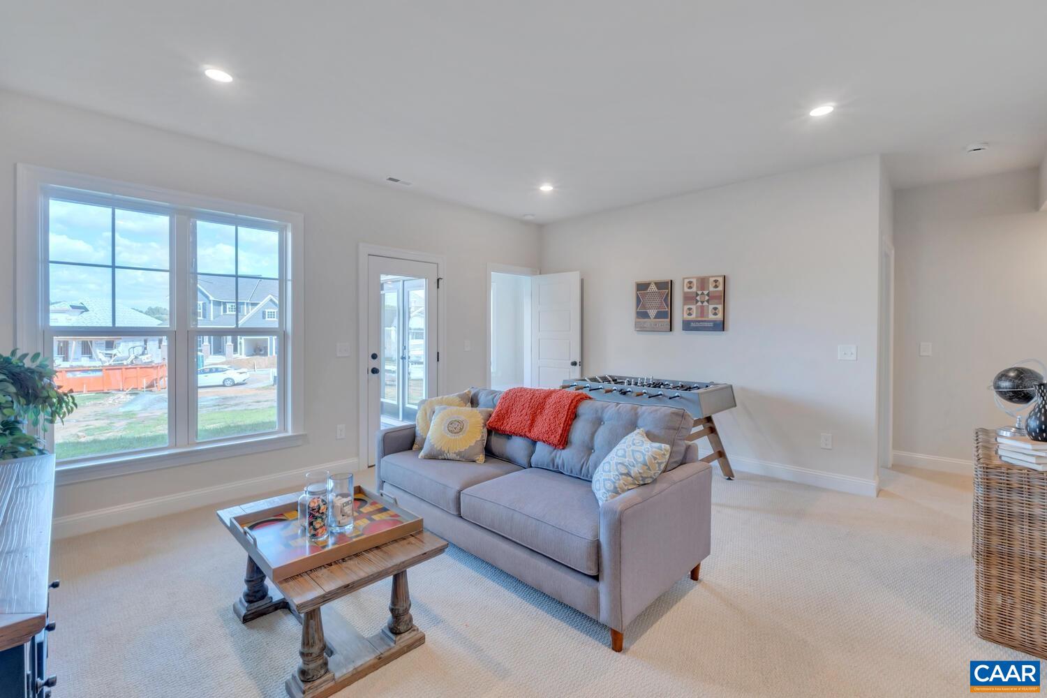 3271 THICKET RUN DR
