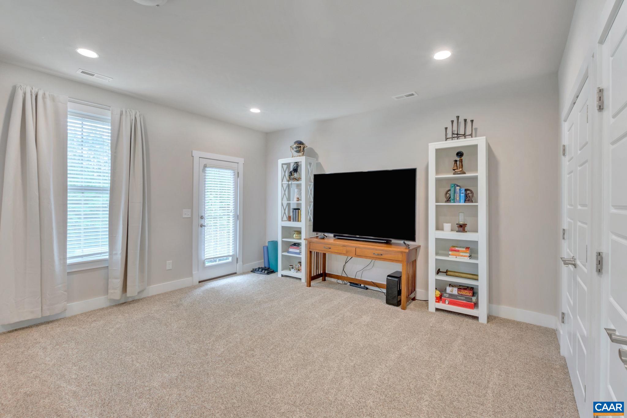 2719 AVINITY LN