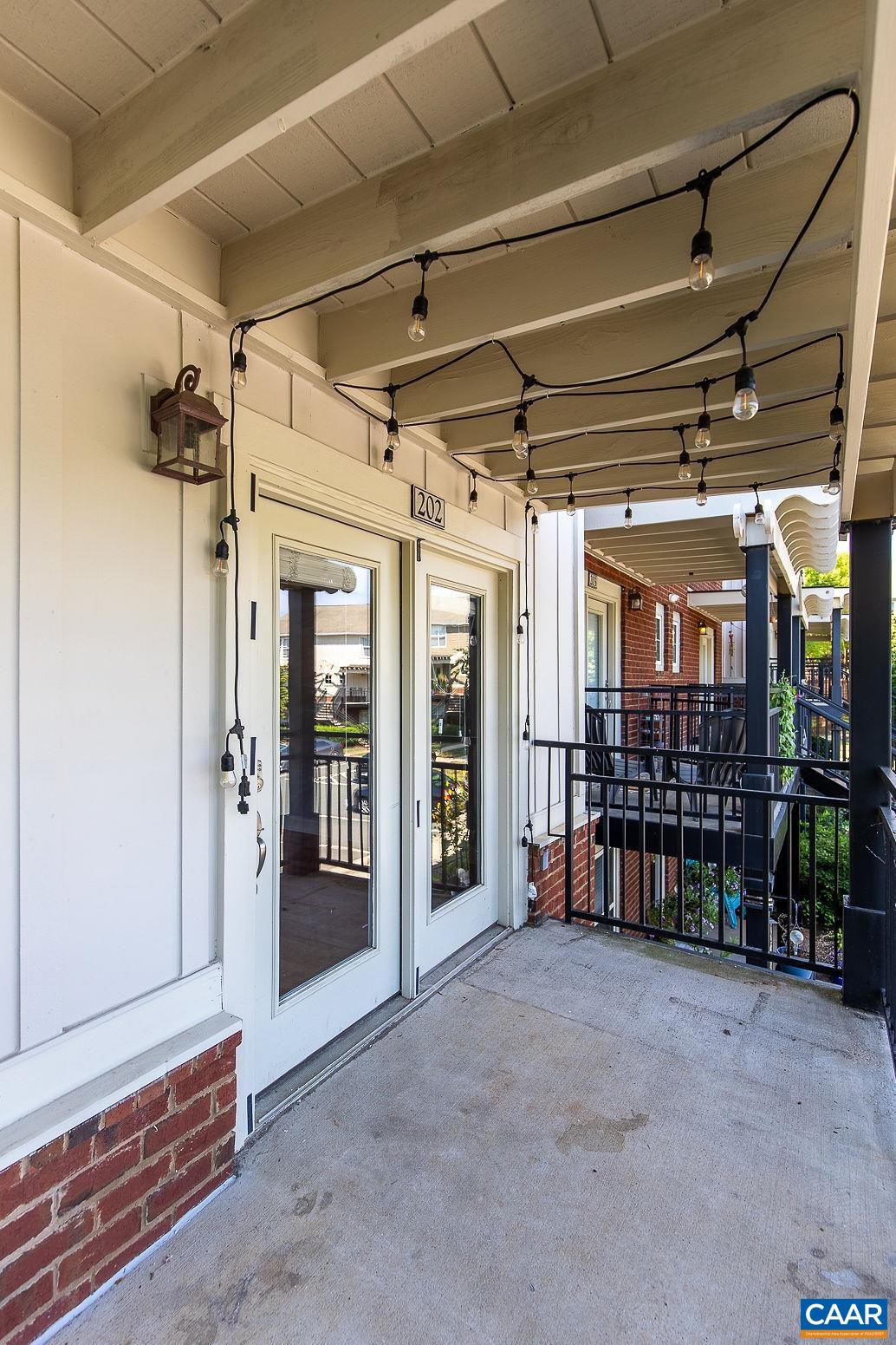 1625 ELMWOOD CT Unit: 202