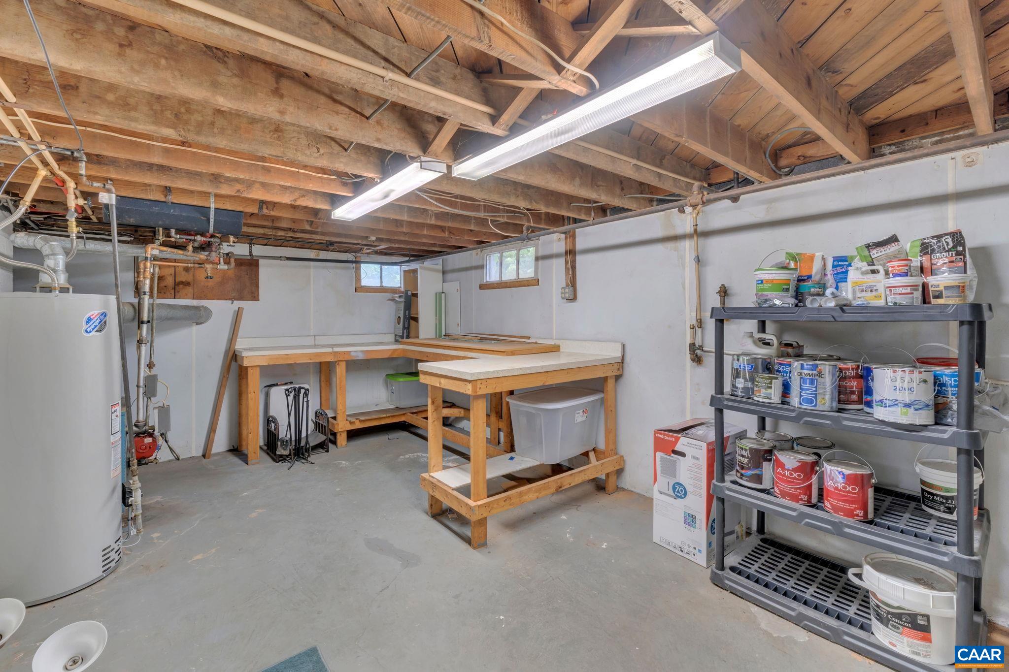 1215 CHERRY AVE