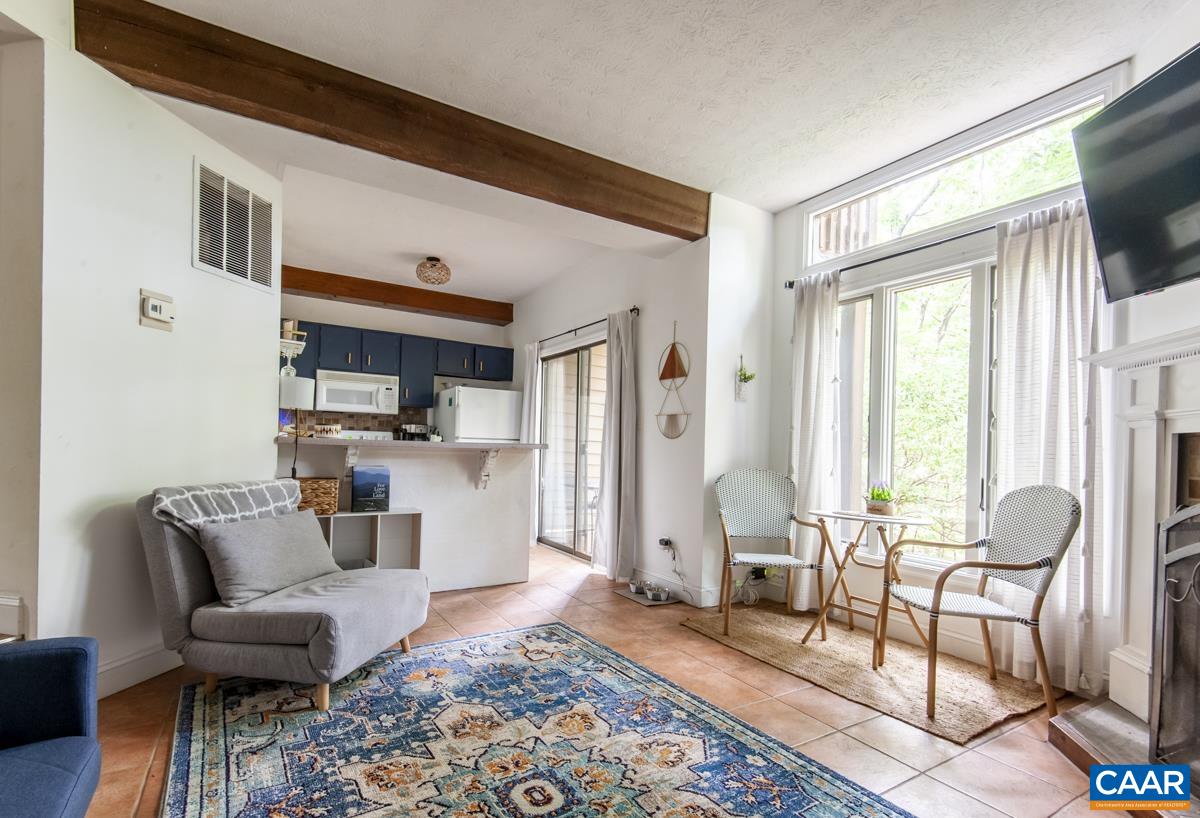 704 LAURELWOOD CONDOS Unit: 704