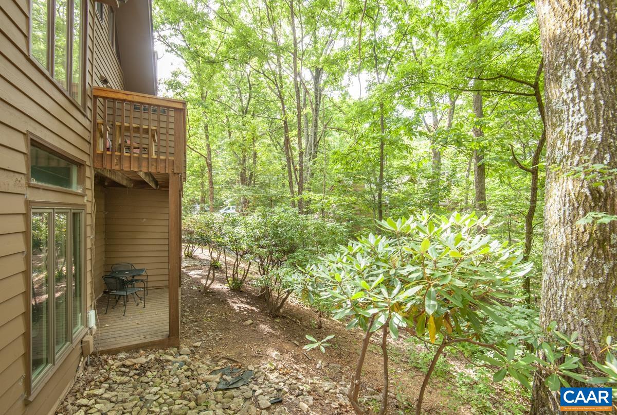 704 LAURELWOOD CONDOS Unit: 704