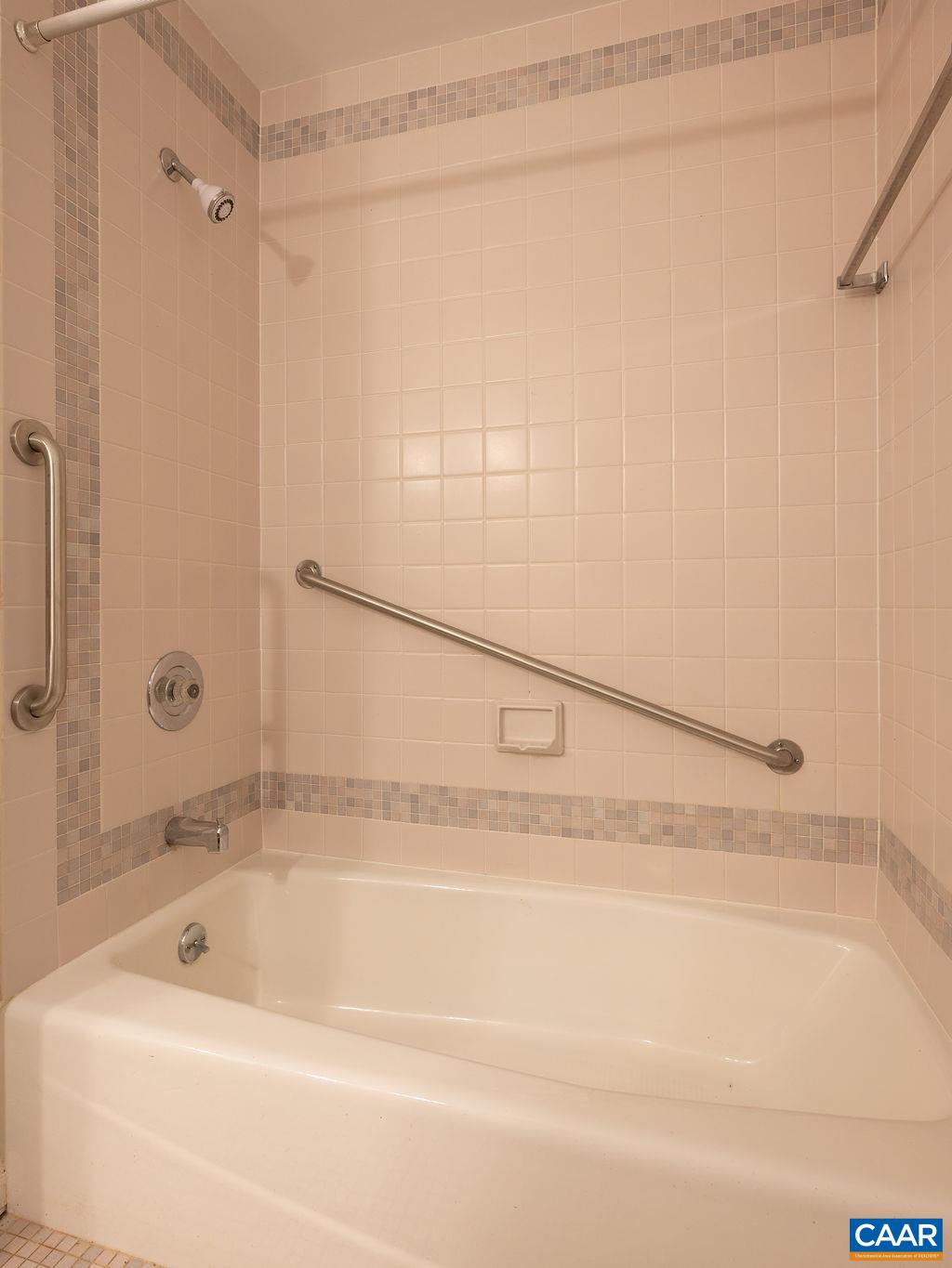 1325 BRANCHLANDS DR Unit: A