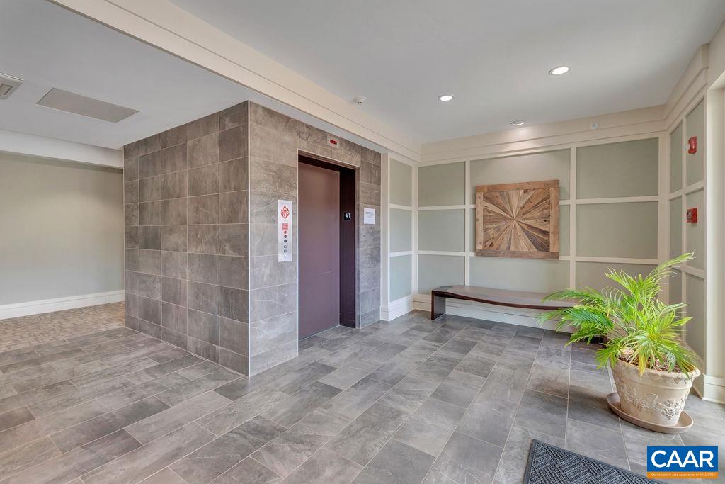 1425 TRAILSIDE CT Unit: 301